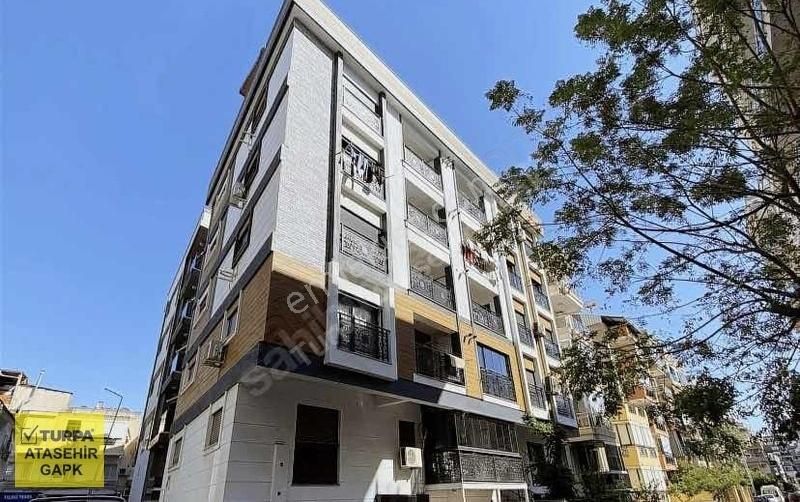 Karşıyaka Fikri Altay'da 4+1 147m² Dublex Daire - Görsel 8