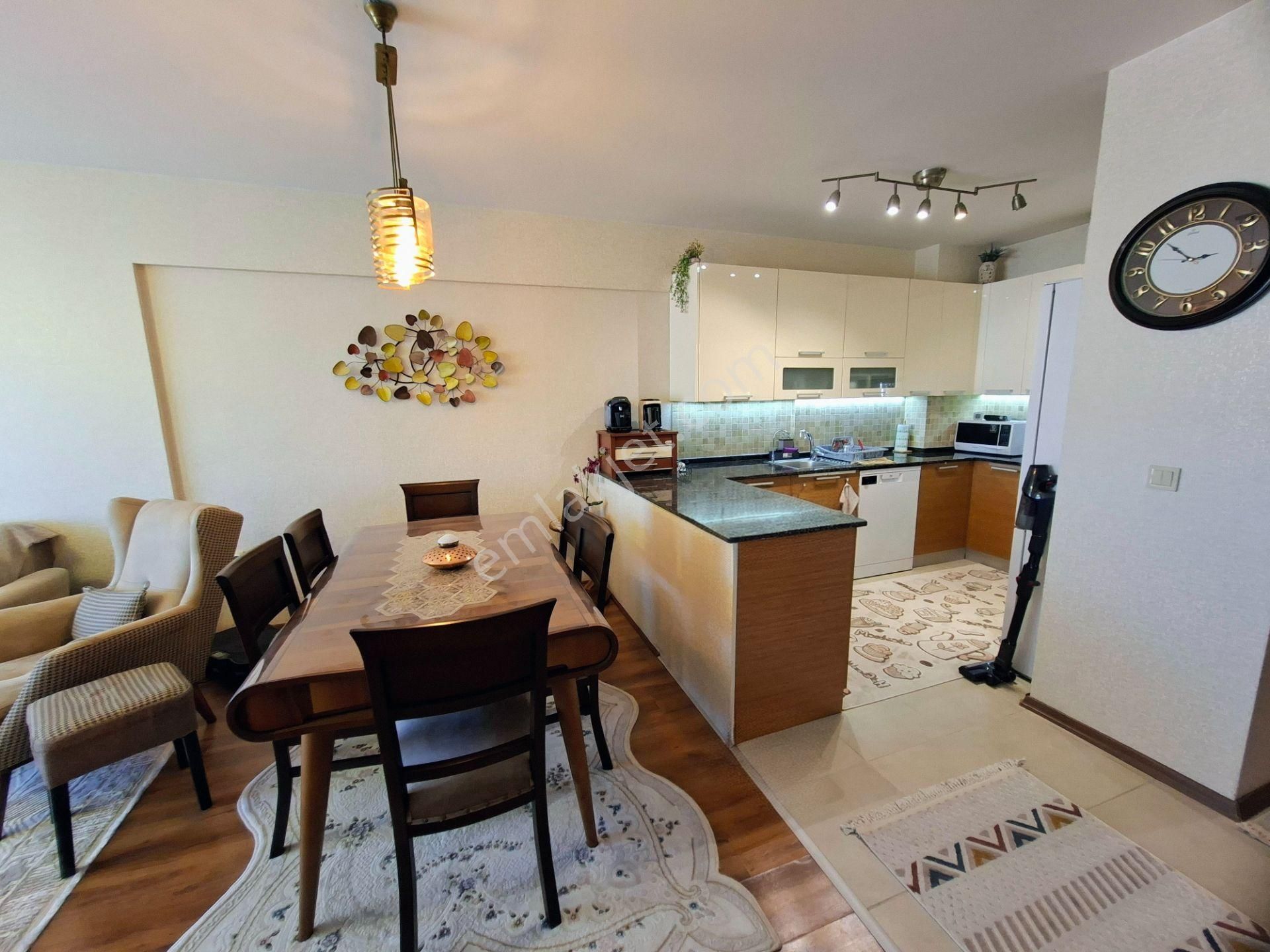 Kw Cobans’dan Palmiye Park Renova’da Kaçmaz Daire – Geniş Balkonlu, Önü Açık, Şık & Bakımlı! - Görsel 8