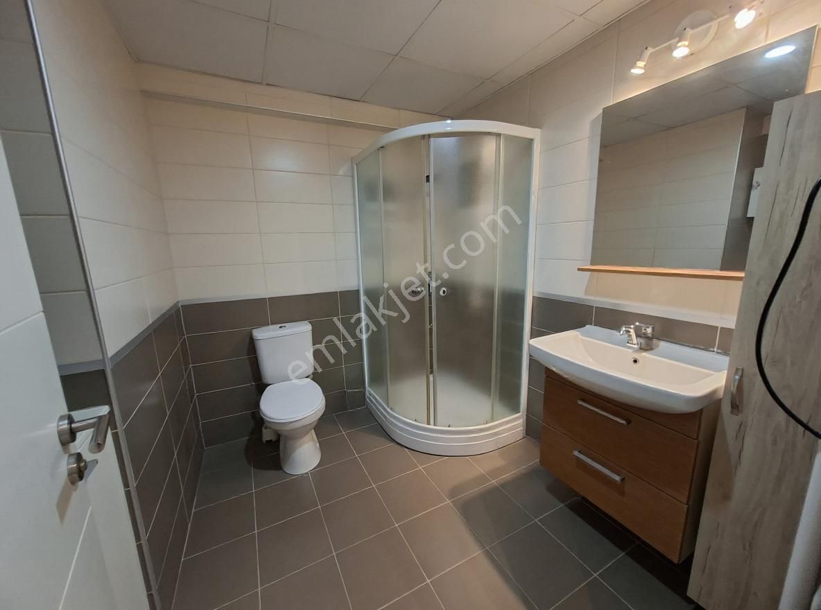 Kw Cobans’dan Palmiye Park Renova’da Kaçmaz Daire – Geniş Balkonlu, Önü Açık, Şık & Bakımlı! - Görsel 21