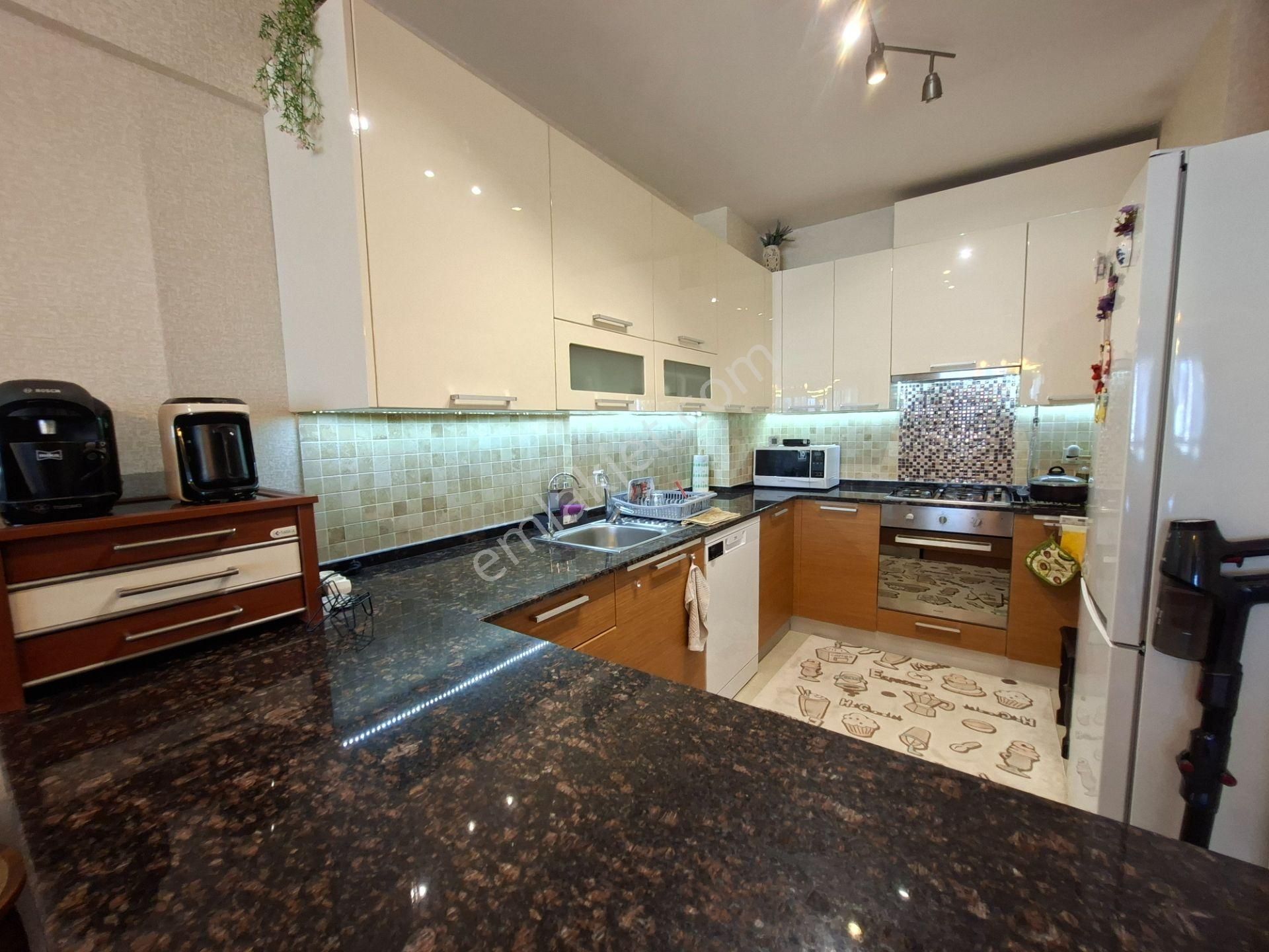 Kw Cobans’dan Palmiye Park Renova’da Kaçmaz Daire – Geniş Balkonlu, Önü Açık, Şık & Bakımlı! - Görsel 10