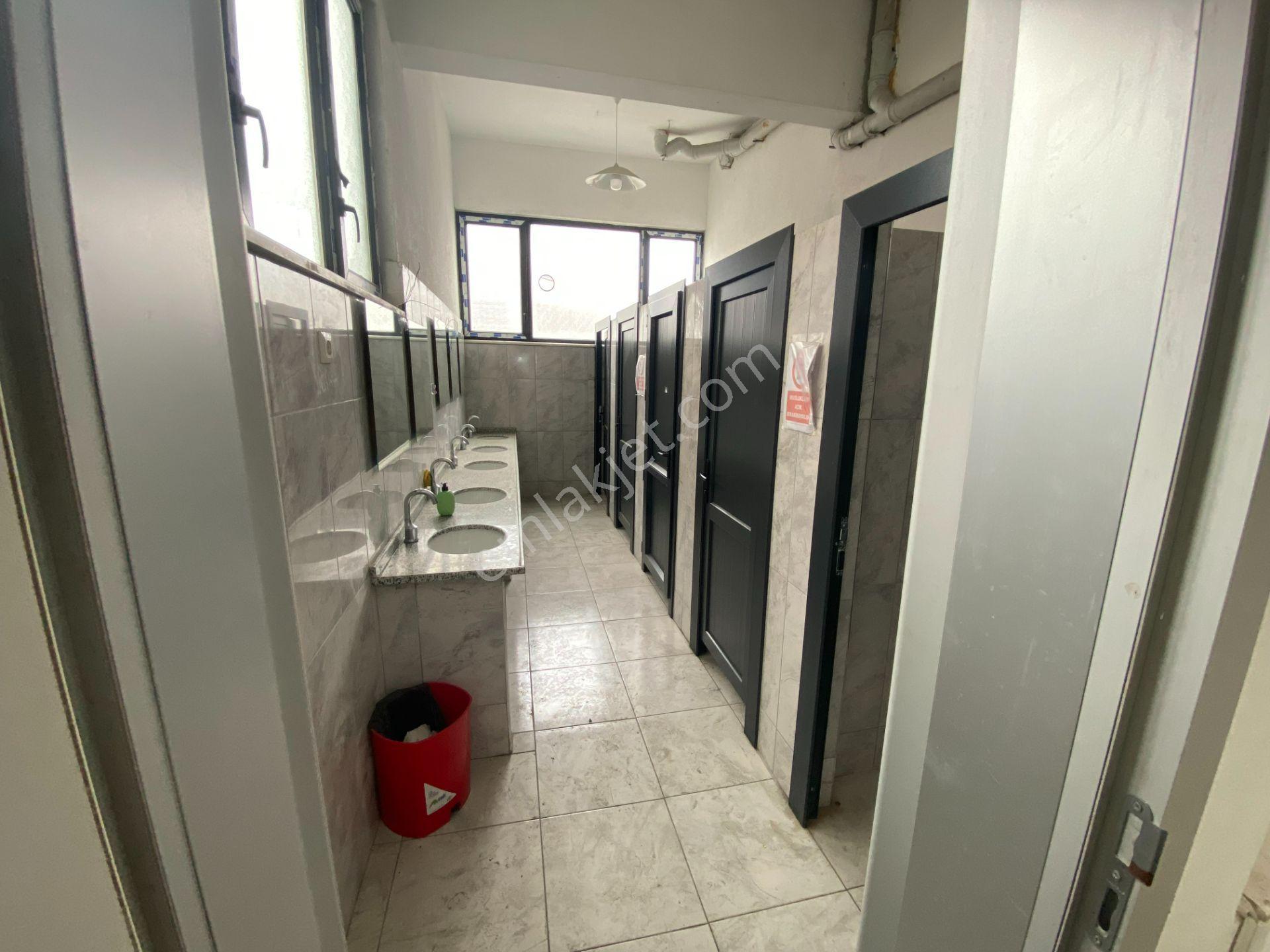 Sahibinden Bayrampaşa'da Müstakil Komple Kiralık Fabrika Binası - Görsel 13