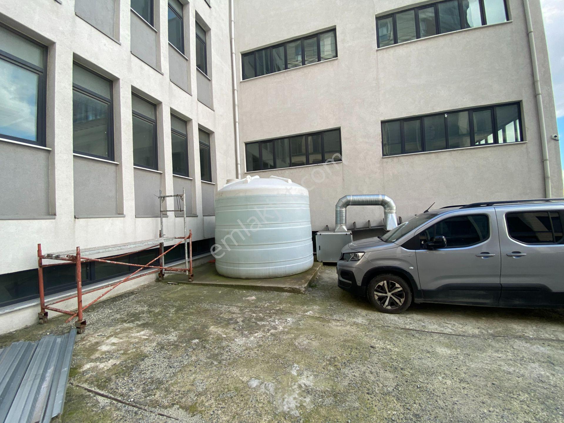 Sahibinden Bayrampaşa'da Müstakil Komple Kiralık Fabrika Binası - Görsel 10