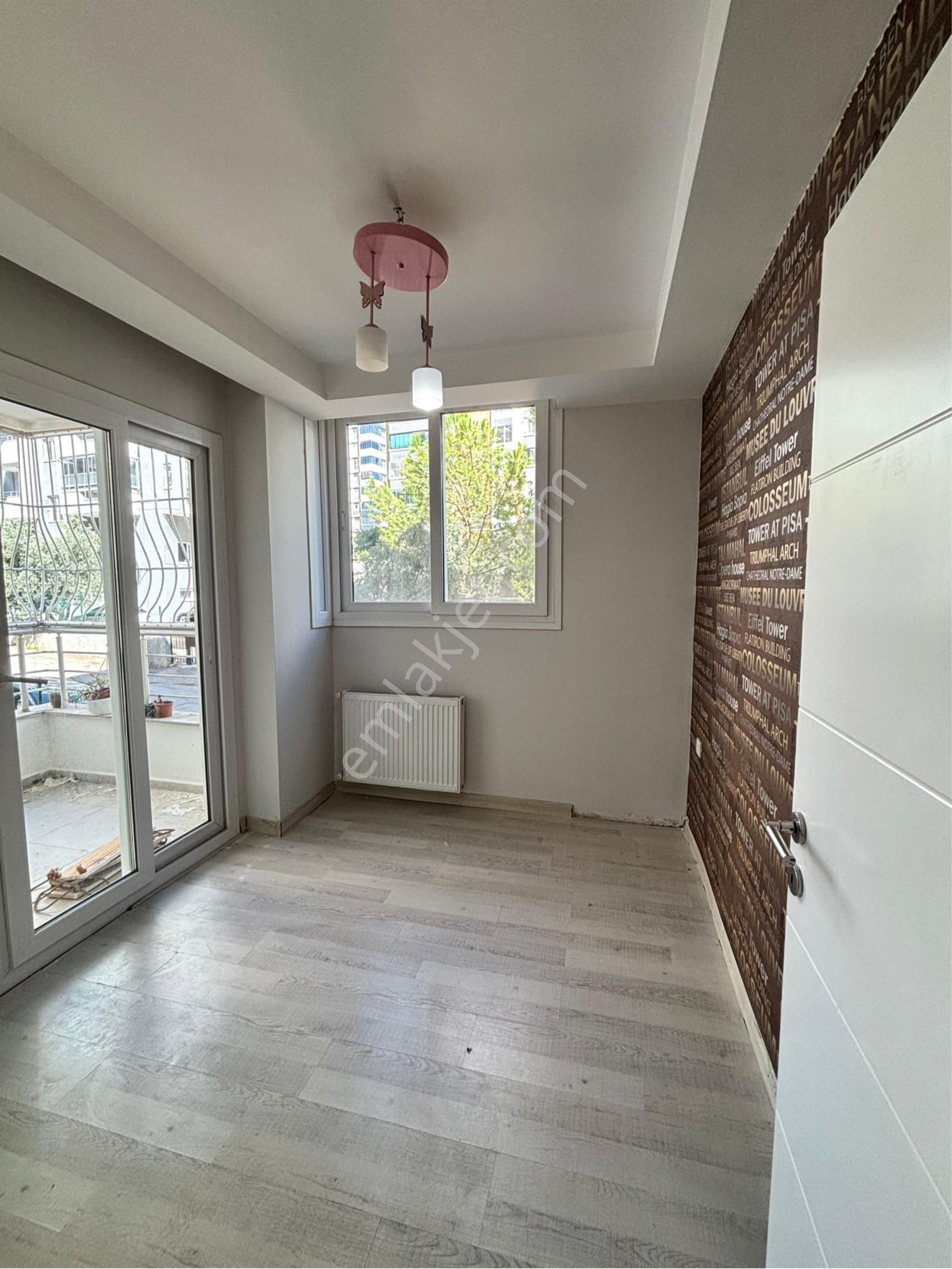 Remint’den Yüzüncü Yıl Mahallesinde 3+1 Açık Mutfak Çift Banyo Doğalgazlı Direk Hasarsız Satılık!!! - Görsel 9