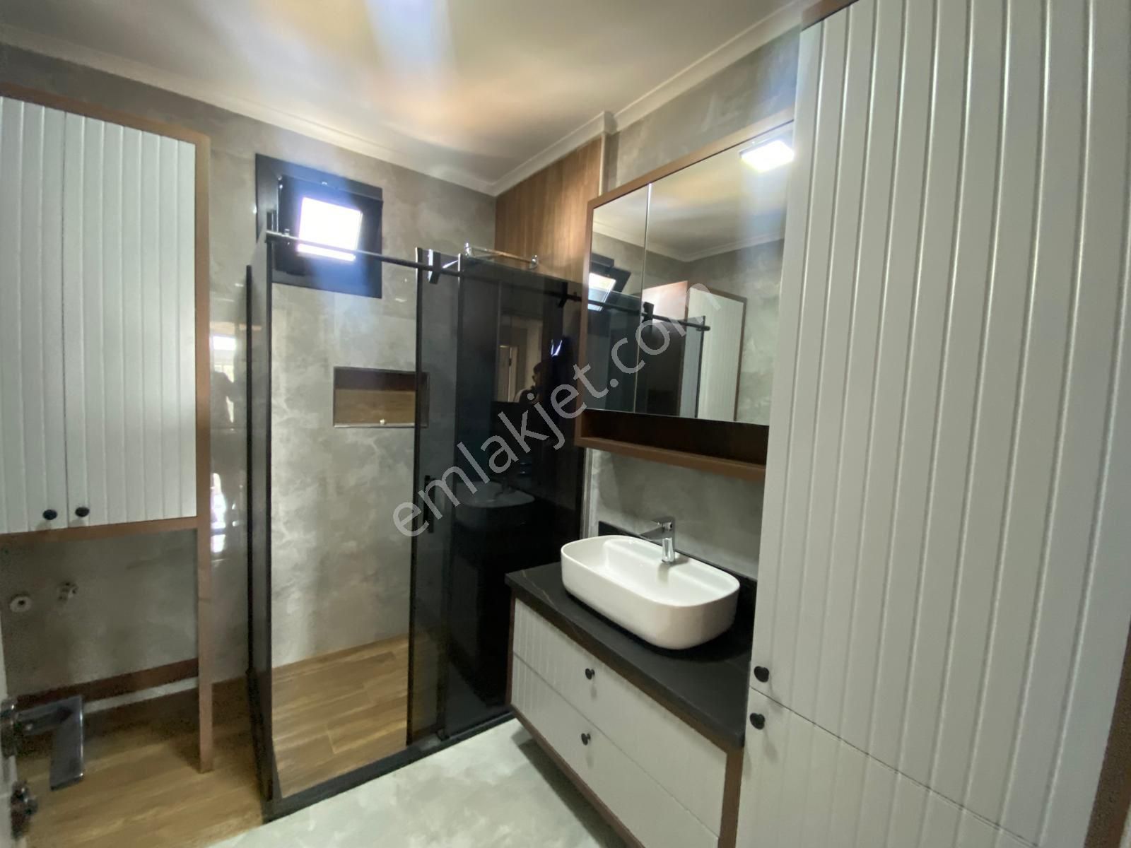 Güçlü Kardeşler Altınoluk Denize 100 Metre Ultra Lüks Villa'lar - Görsel 29