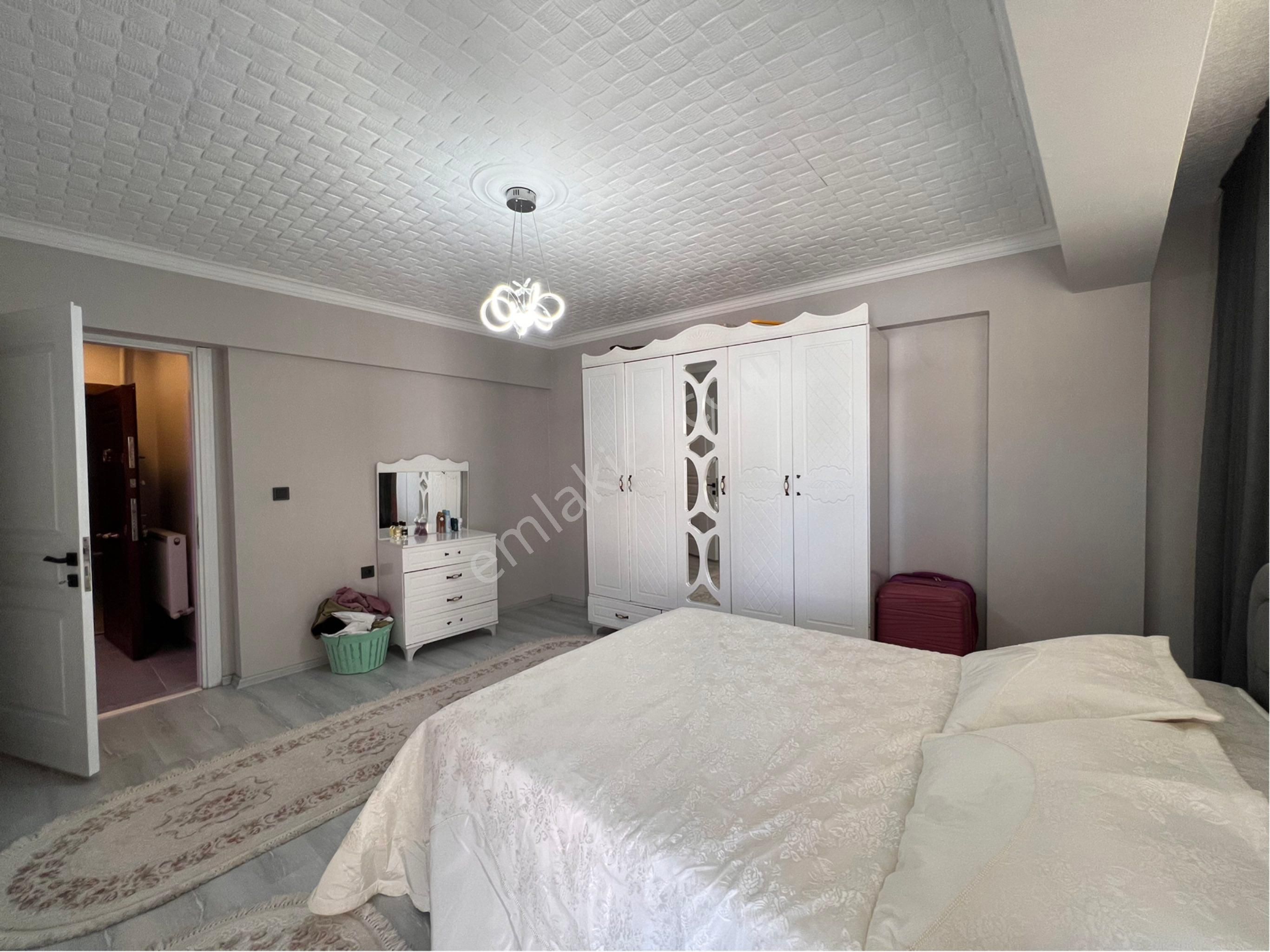 Karabağlar Bozyaka Mah Eski İzmir Cd. Üzeri 3+1 135m2 Ful Yapılı Lüks Daire - Görsel 17