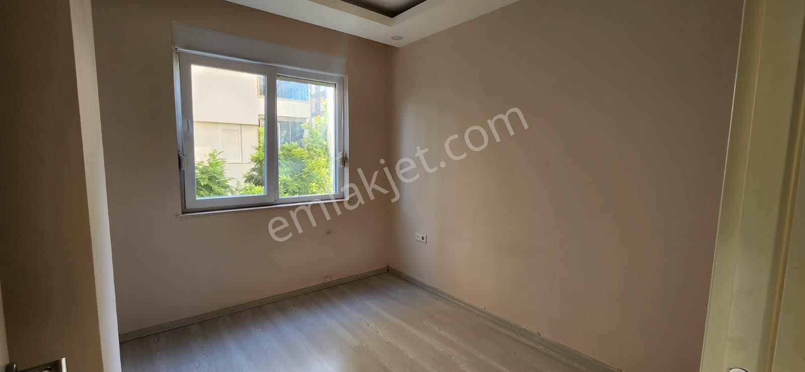 Konyaaltı Hurma Mah.arakatta Havuzlu Merkezi Konumda 2+1 Daire - Görsel 8