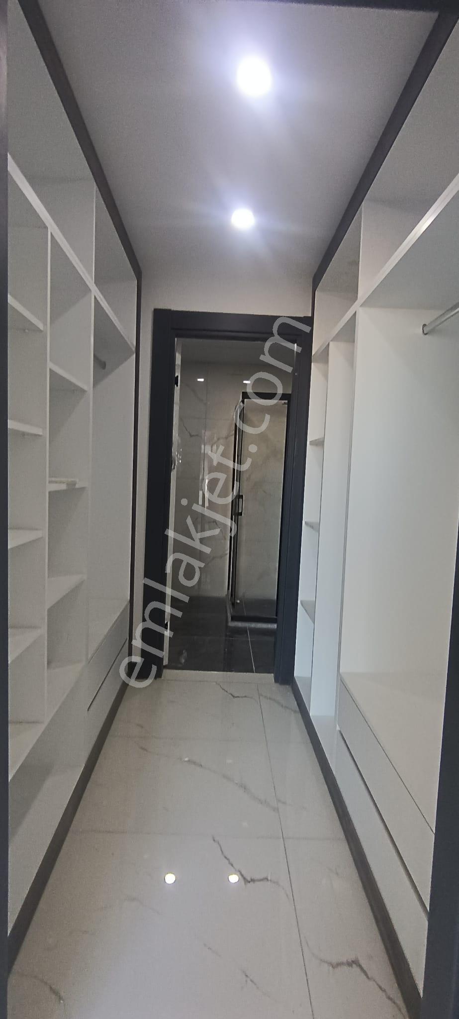 Hürriyette Ara Katta Site İçerisinde 2+1 Satılık Fırsat Daire - Görsel 10