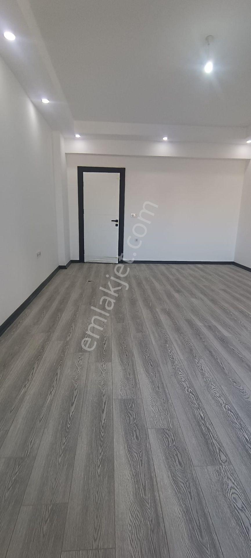 Hürriyette Ara Katta Site İçerisinde 2+1 Satılık Fırsat Daire - Görsel 5