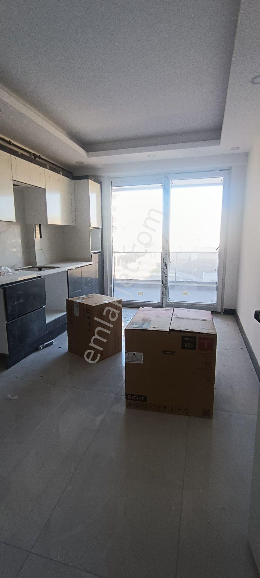 Hürriyette Ara Katta Site İçerisinde 2+1 Satılık Fırsat Daire - Görsel 3