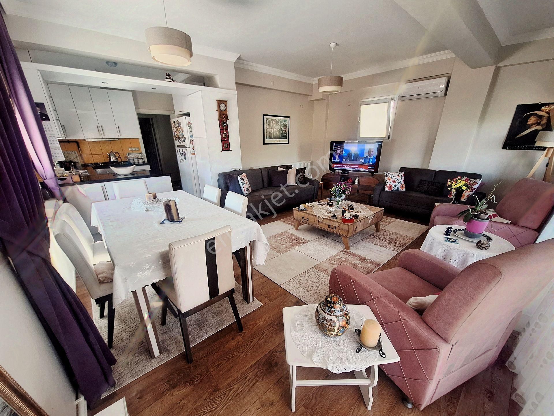 Urla Güvendik'te 375 M2 Arsa İcinde 4+1 Ayrık Nizam Villa - Görsel 33