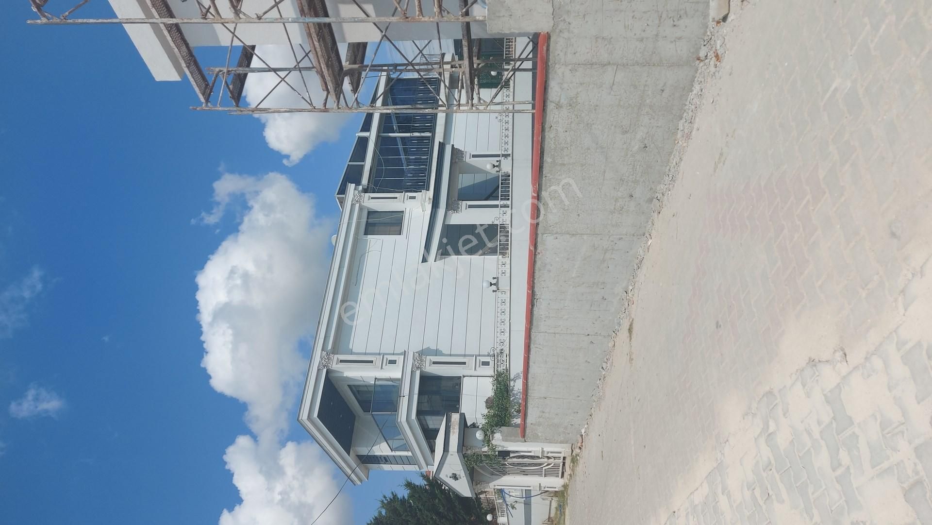 Çatalca İzzettin Mah Site İçerisinde Komple Yenilenmiş Satılık Dublex Villa - Görsel 35