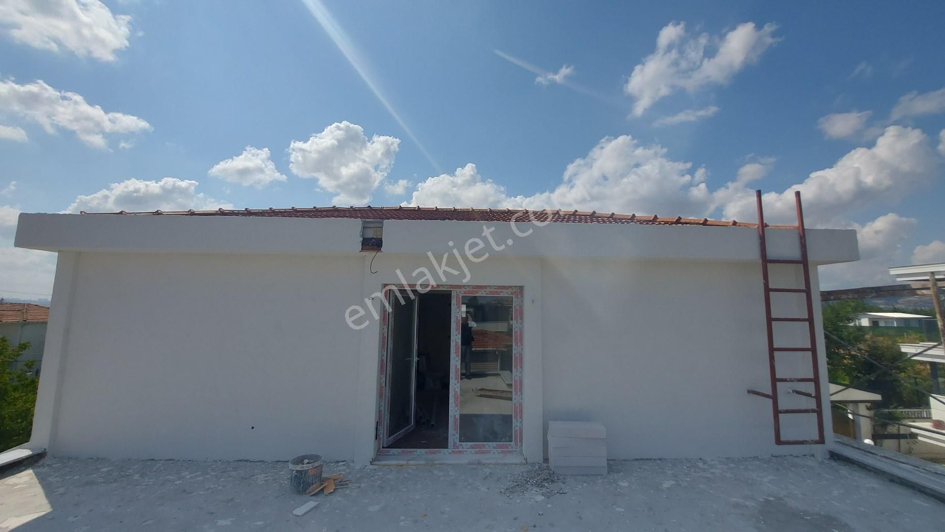 Çatalca İzzettin Mah Site İçerisinde Komple Yenilenmiş Satılık Dublex Villa - Görsel 13