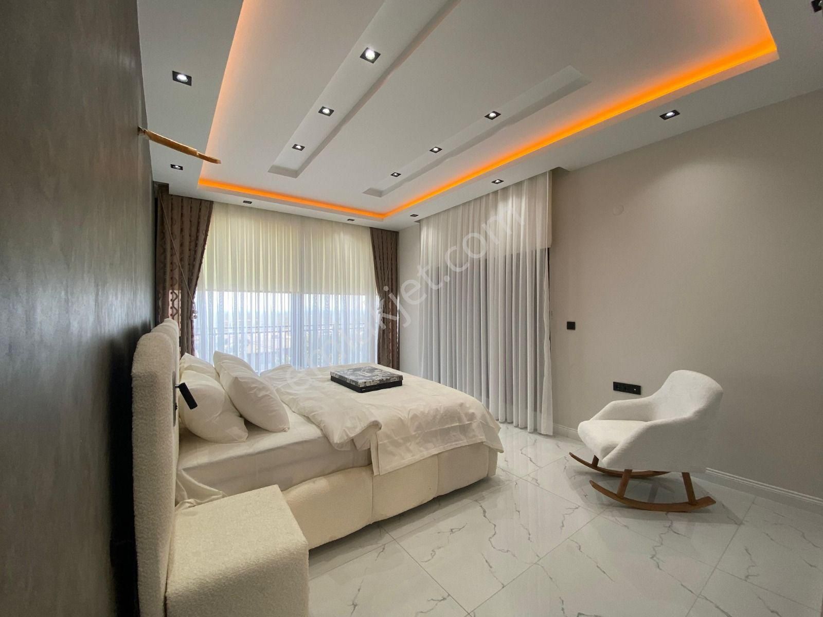 Didimde 500m2 Arsa İçerisinde Akıllı Sistemli Havuzlu 4+1 Ful Eşyalı Tam Müstakil Villamız Satışda - Görsel 17