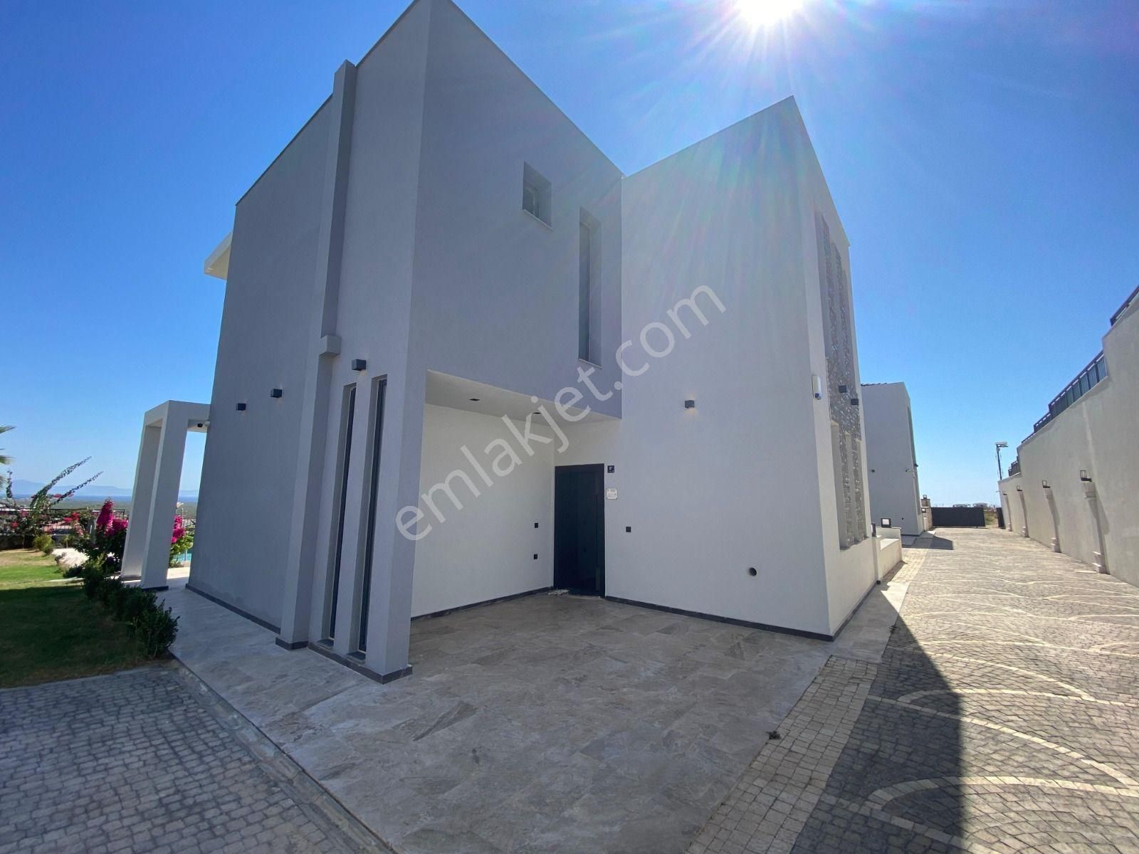 Didimde 500m2 Arsa İçerisinde Akıllı Sistemli Havuzlu 4+1 Ful Eşyalı Tam Müstakil Villamız Satışda - Görsel 5