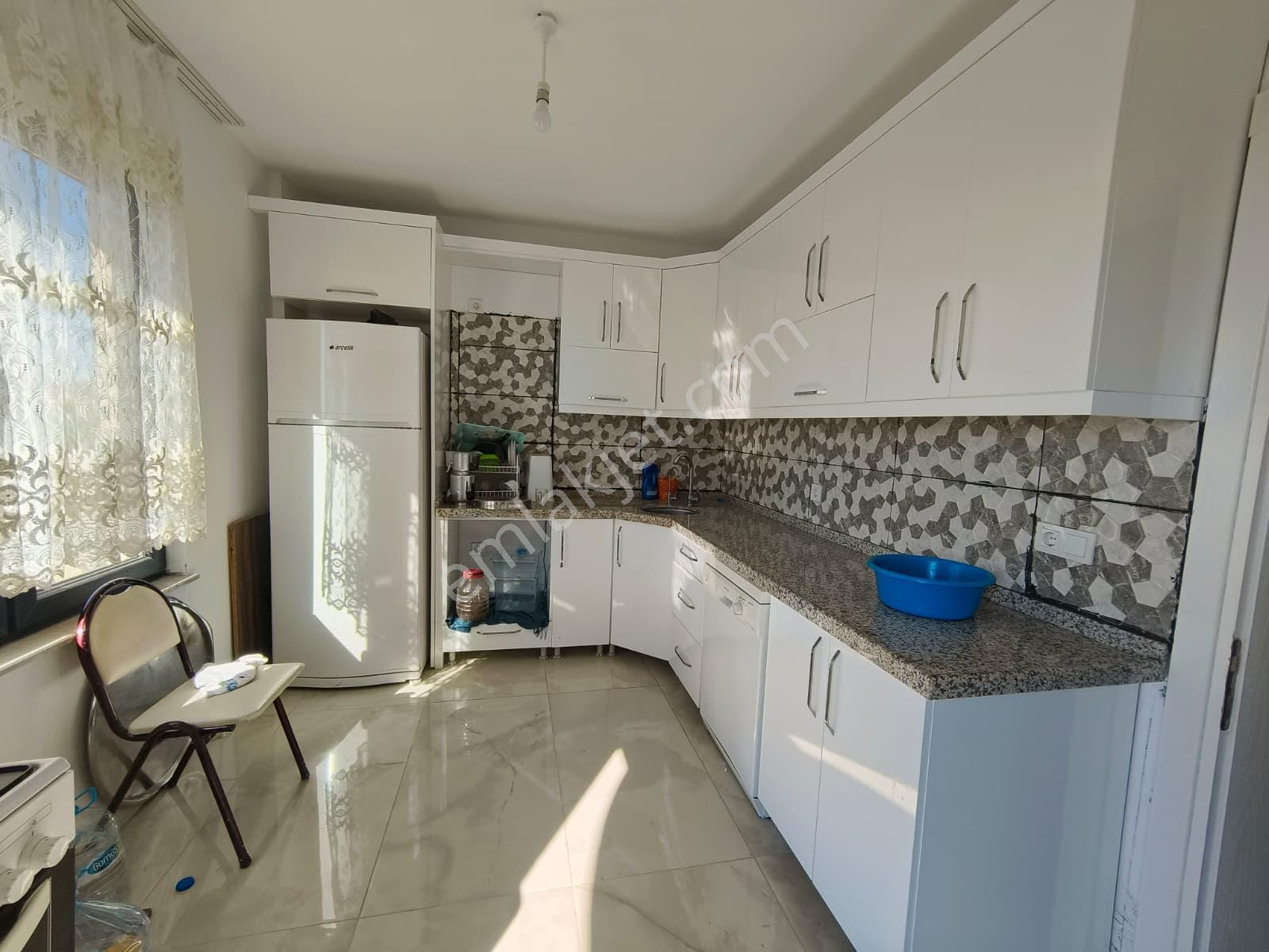 Erdek Narlı Deniz Manzaralı Tripleks Villa - Görsel 24