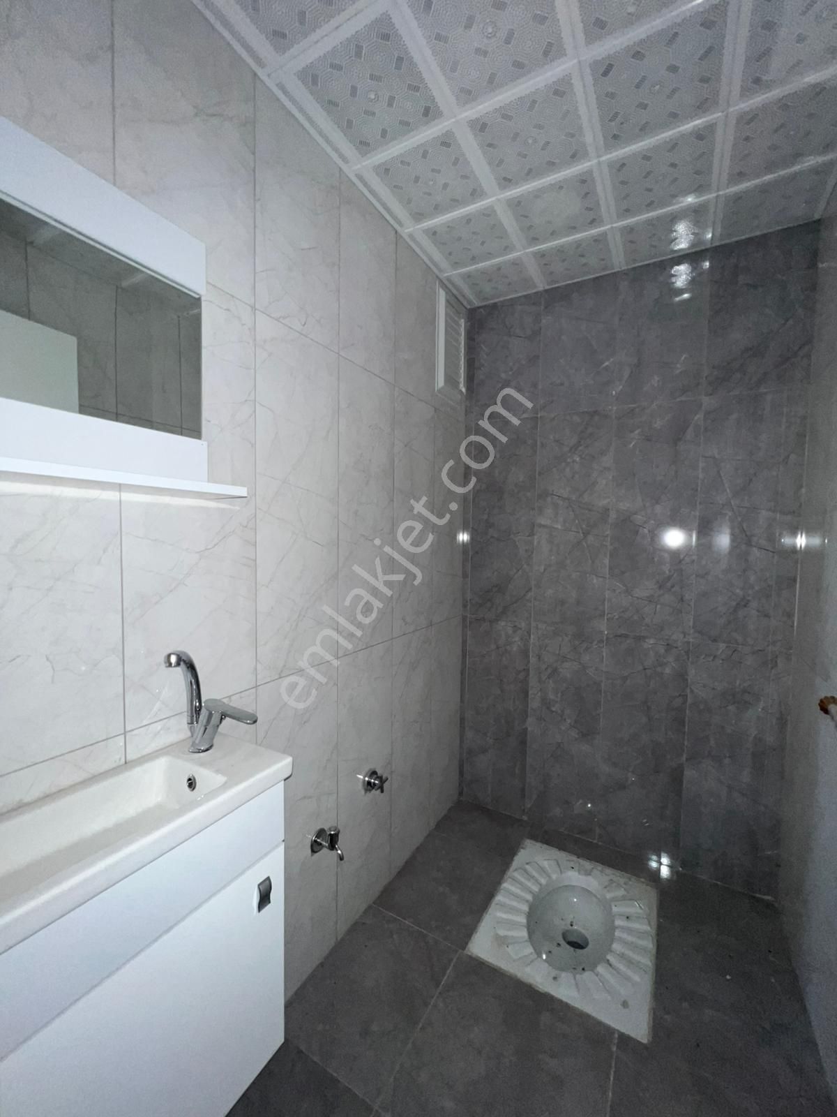 Engin Emlak'tan Merkezi Konumda Manzaralı 4+1 Site Dairesi - Görsel 29