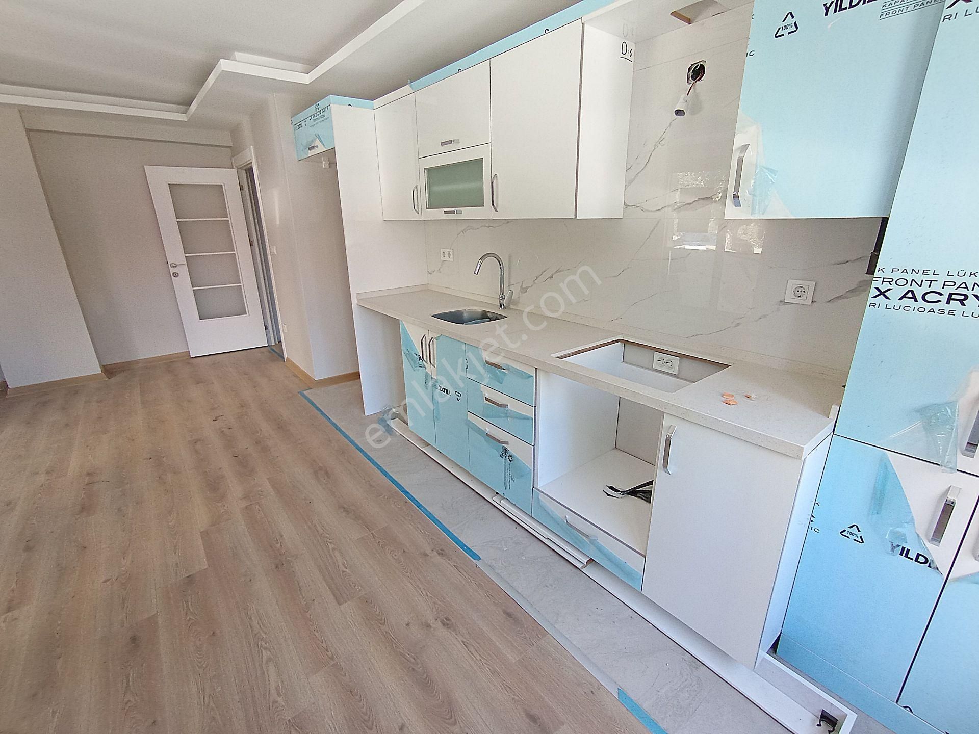 Deva Dan Sıfır Otoparklı Binada Nezih ,sakin Muhitte 1.arakat - Görsel 4