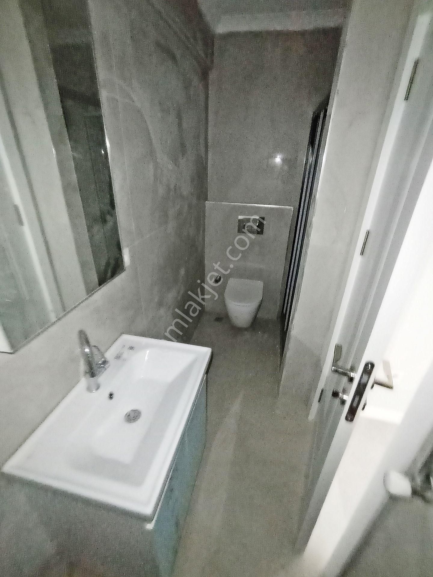 Deva Dan Sıfır Otoparklı Binada Nezih ,sakin Muhitte 1.arakat - Görsel 15