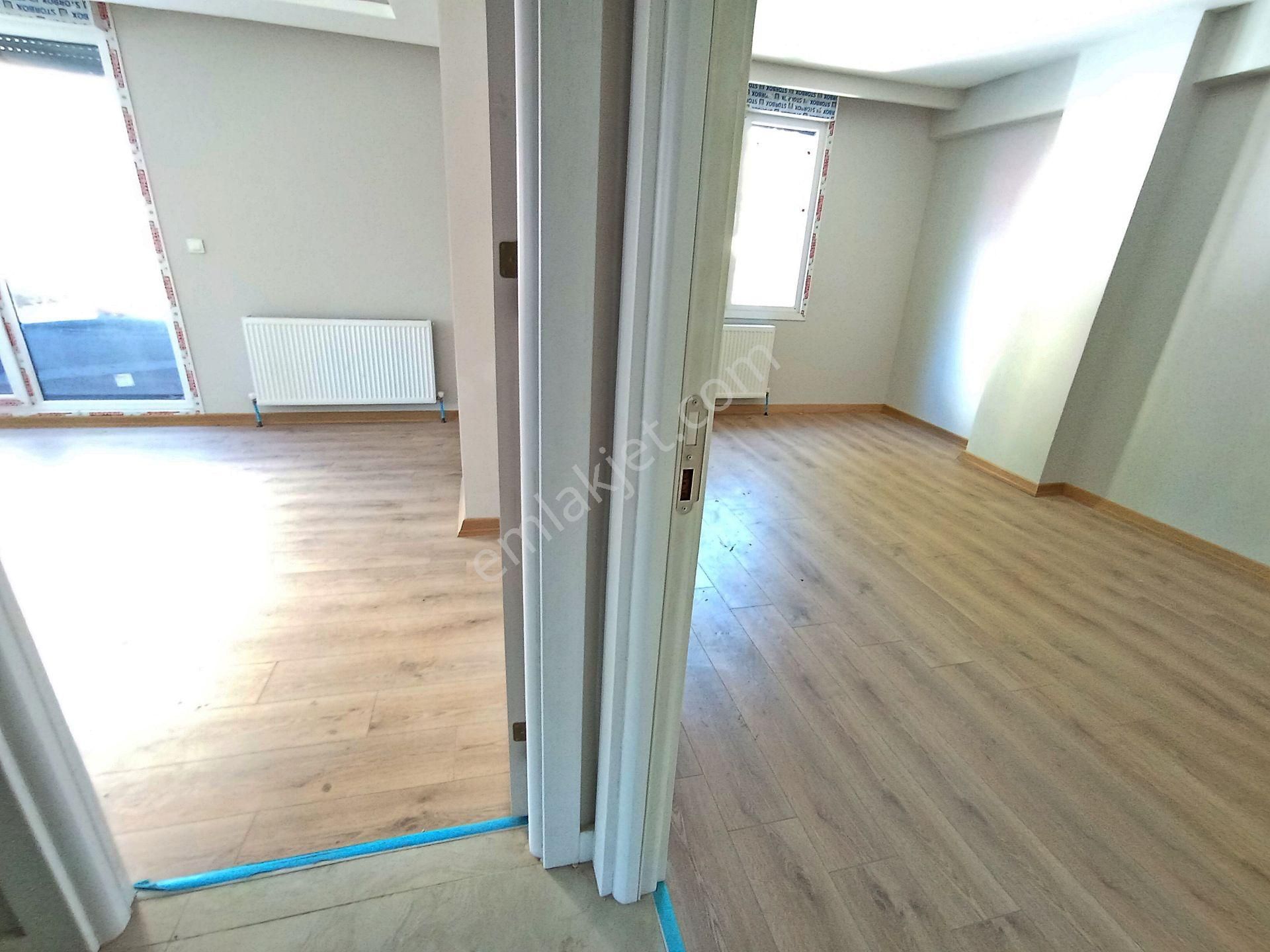 Deva Dan Sıfır Otoparklı Binada Nezih ,sakin Muhitte 1.arakat - Görsel 21