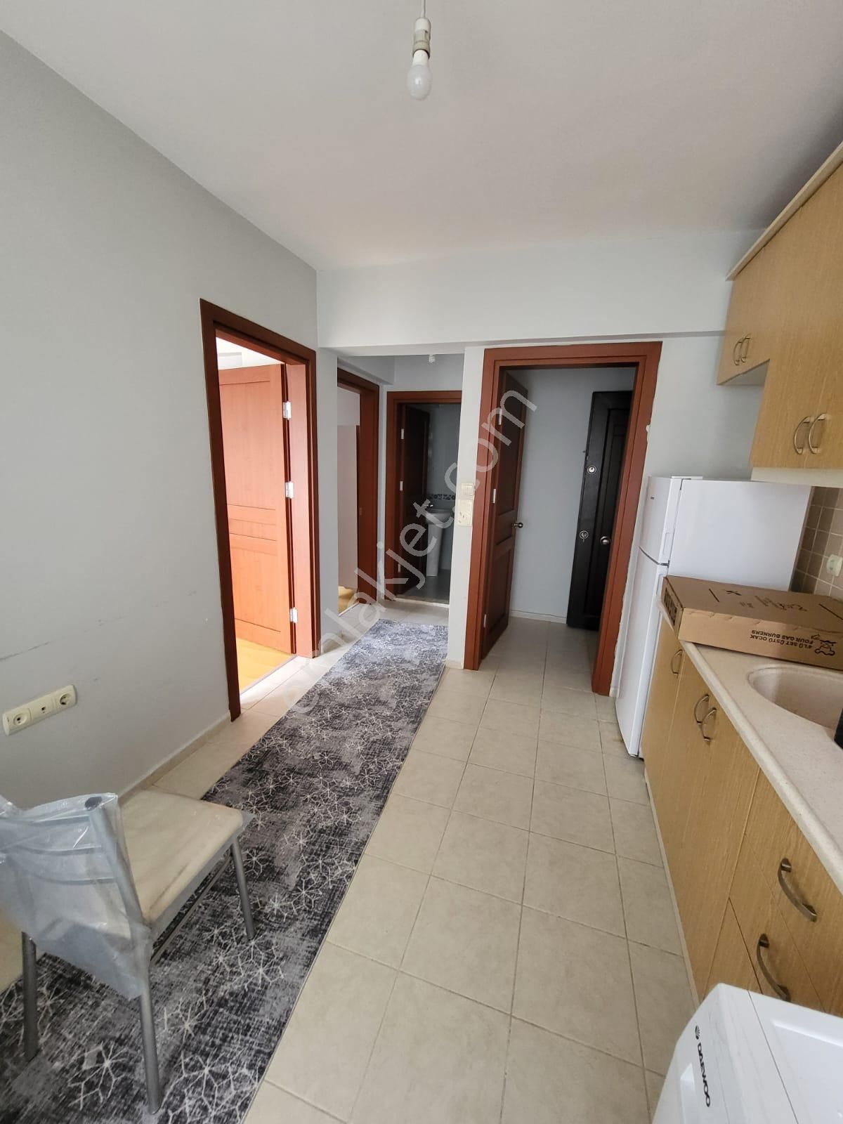 Nokta Emlaktan Merkezi Konumda 1+1 Sıfır Eşyalı Kiralık Daire
