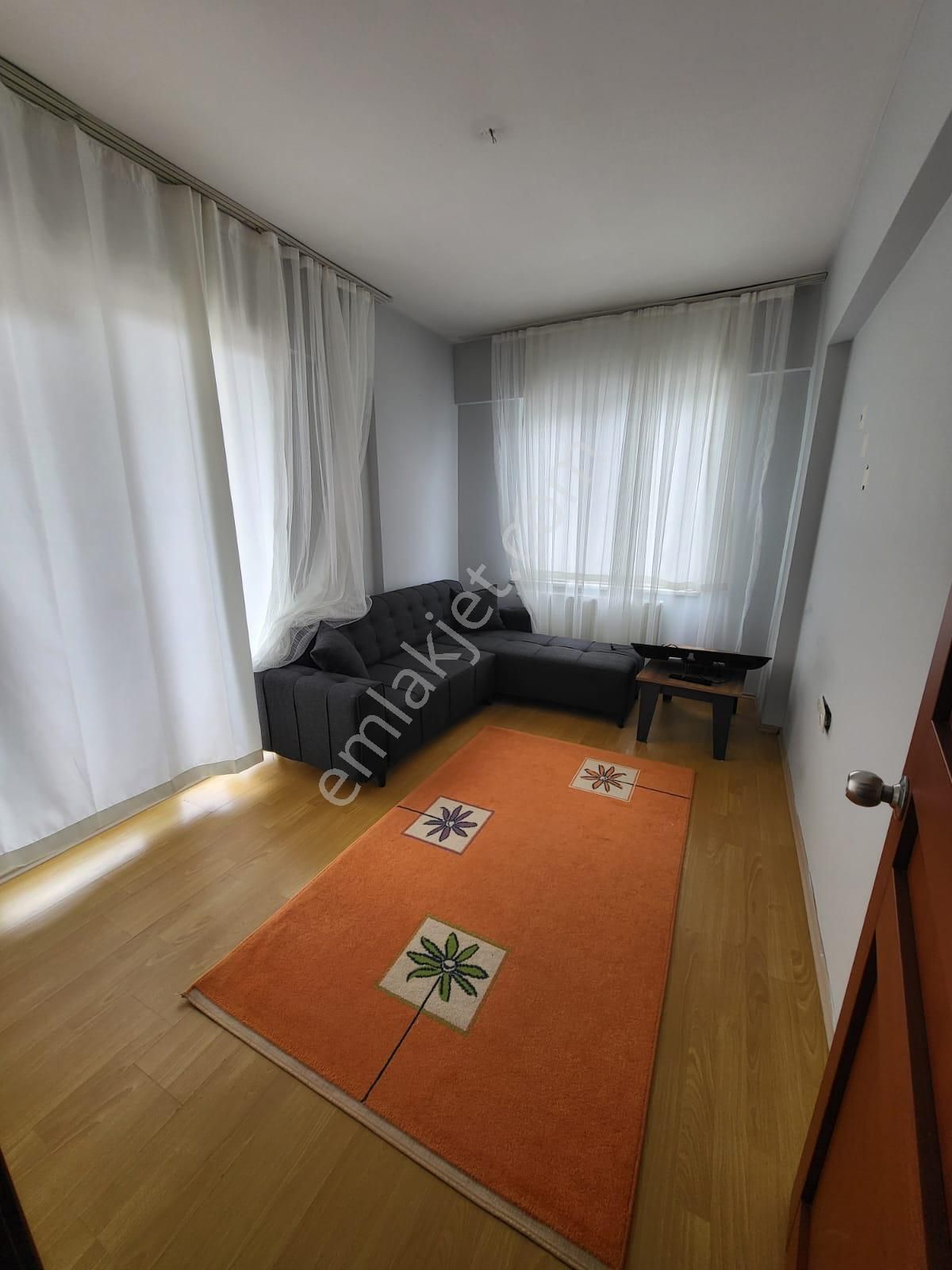 Nokta Emlaktan Merkezi Konumda 1+1 Sıfır Eşyalı Kiralık Daire - Görsel 6