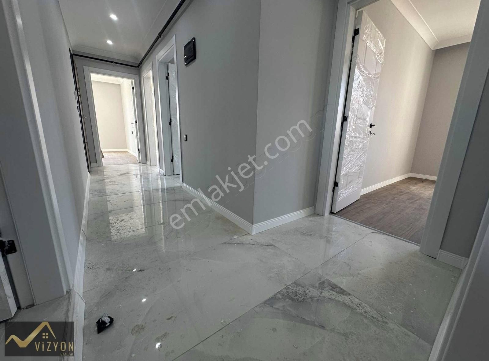Vizyon Emlak'tan Fsm Caddesi Yakını Lüks 3+1 Arakat - Görsel 24
