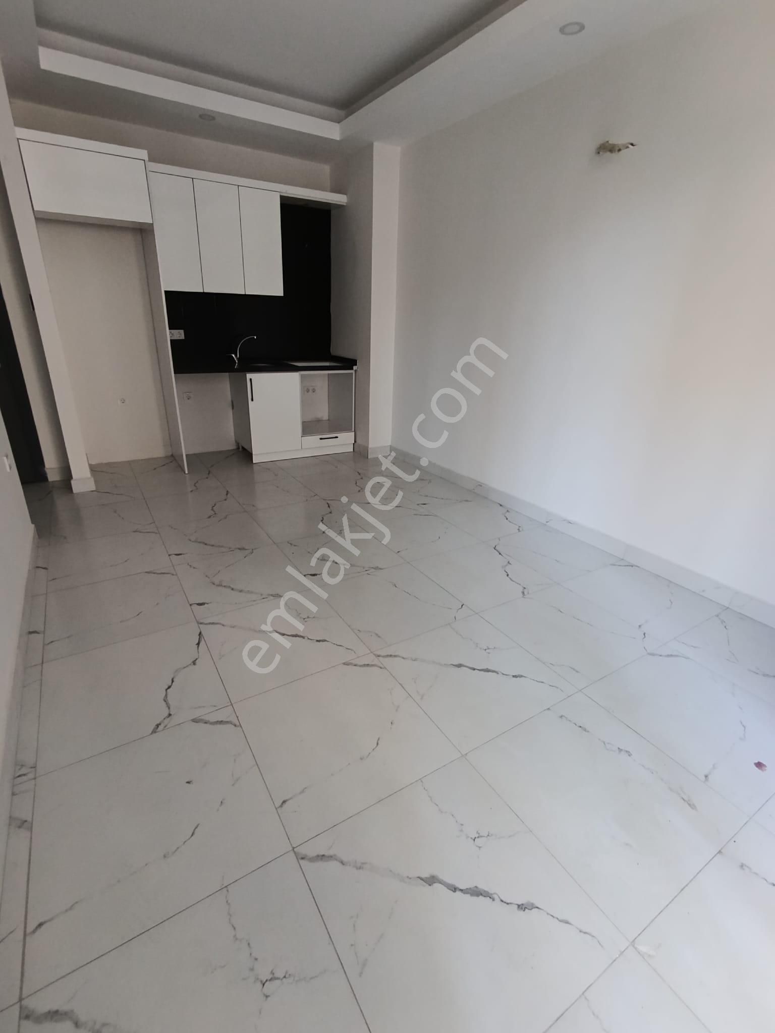 Alanya-mahmutlar Sıfır 1+1 Arakat 50 M² Açık Kapalı Havuz Fitnes Hamam İskan Var. - Görsel 5