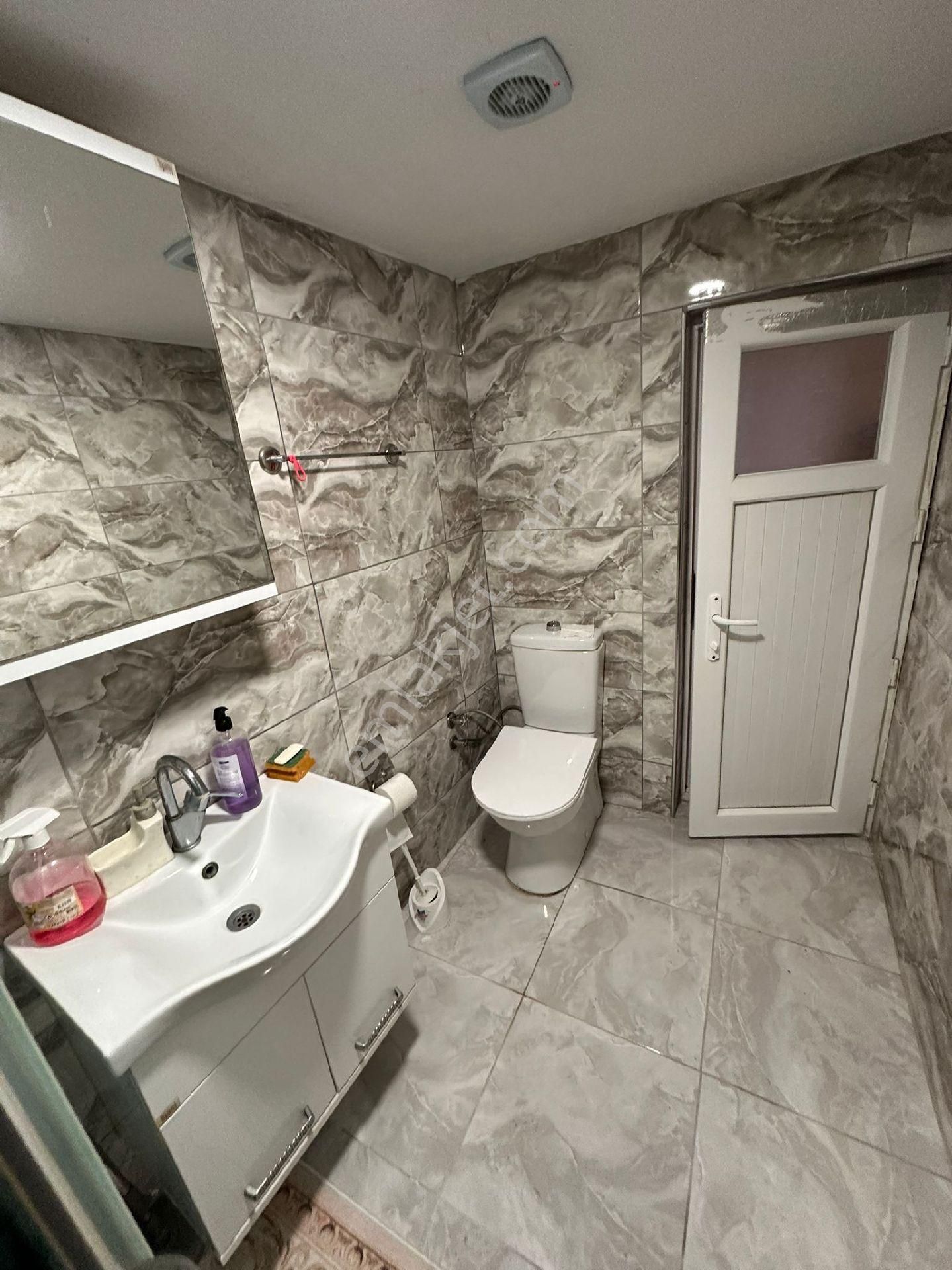 Aktürk'den Bağlarbaşında Satılık Bahçeli Müstakil 3+1 Ev - Görsel 13