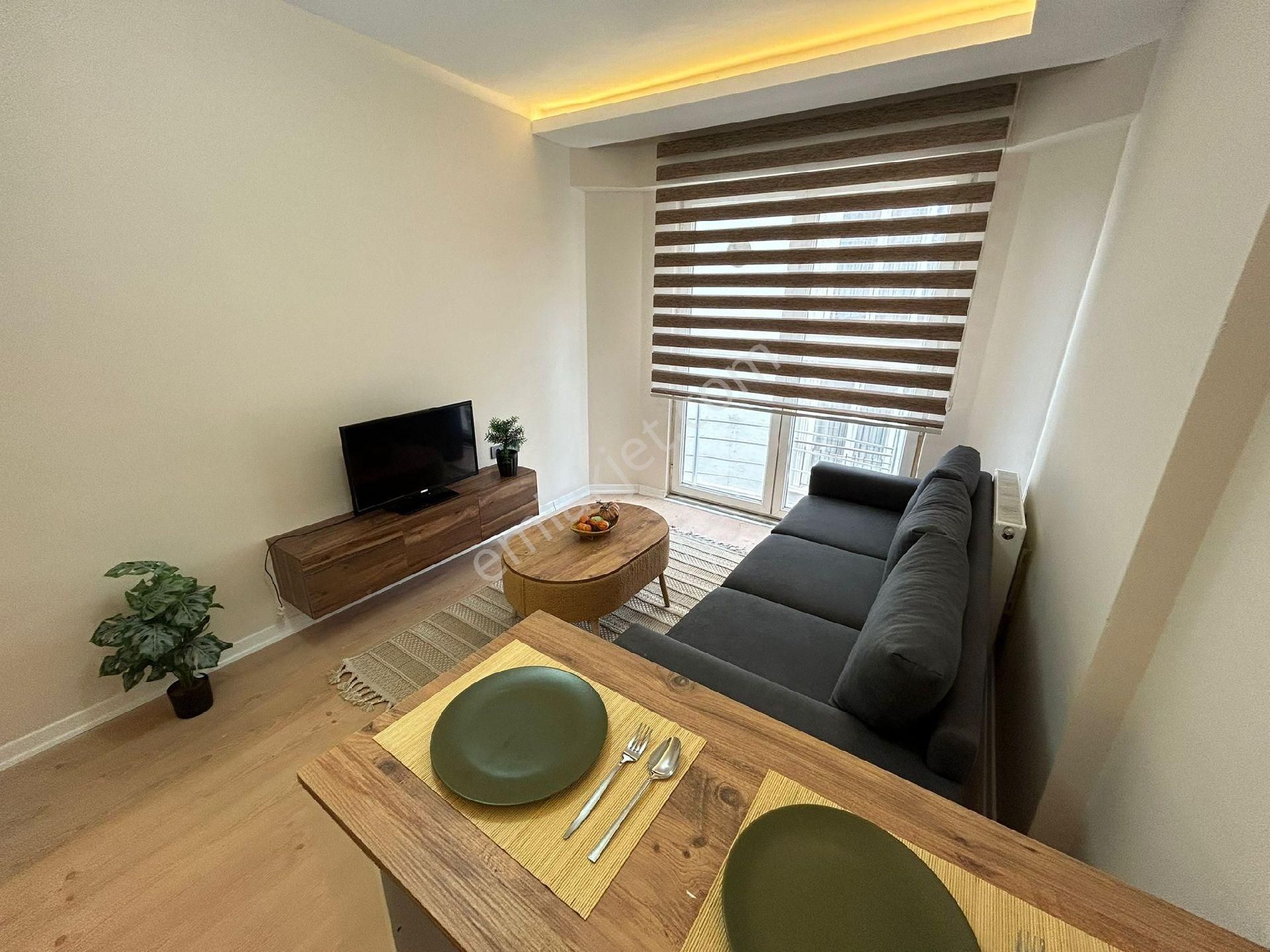 Aktürk Gayrimenkul'den Merkezi Konumda 2+1 Satılık Fırsat Daire - Görsel 18