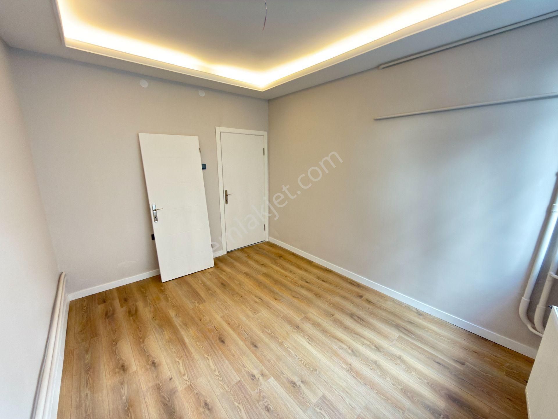 Kuyuyazı Cad Yakını 3+1 Bağımsız Kendine Ait Bahçeli Lüks Yapılı - Görsel 28