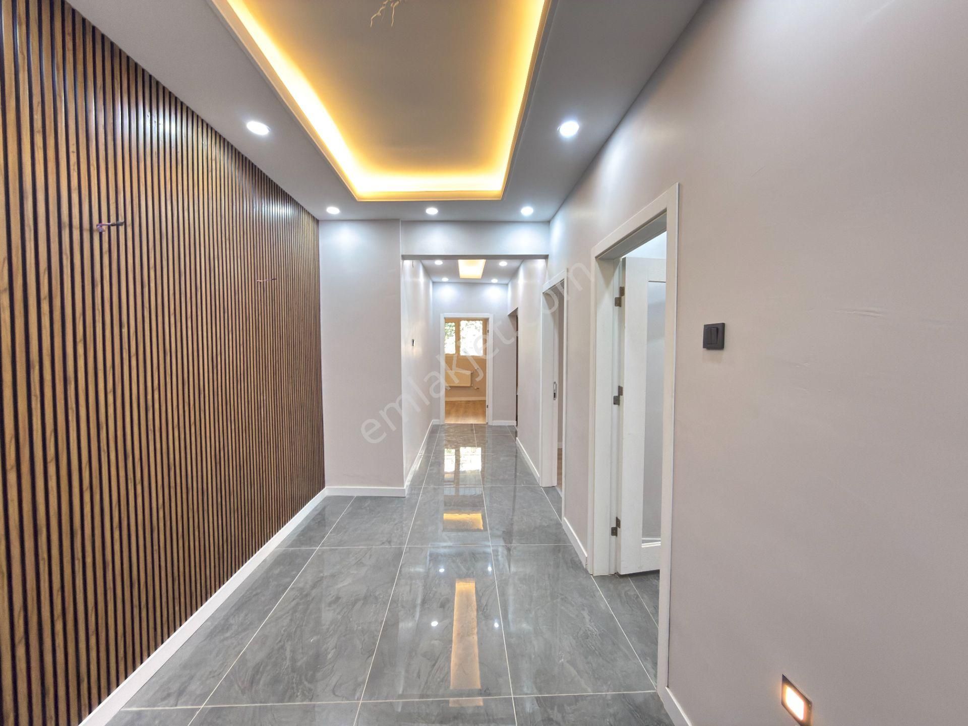 Kuyuyazı Cad Yakını 3+1 Bağımsız Kendine Ait Bahçeli Lüks Yapılı - Görsel 31