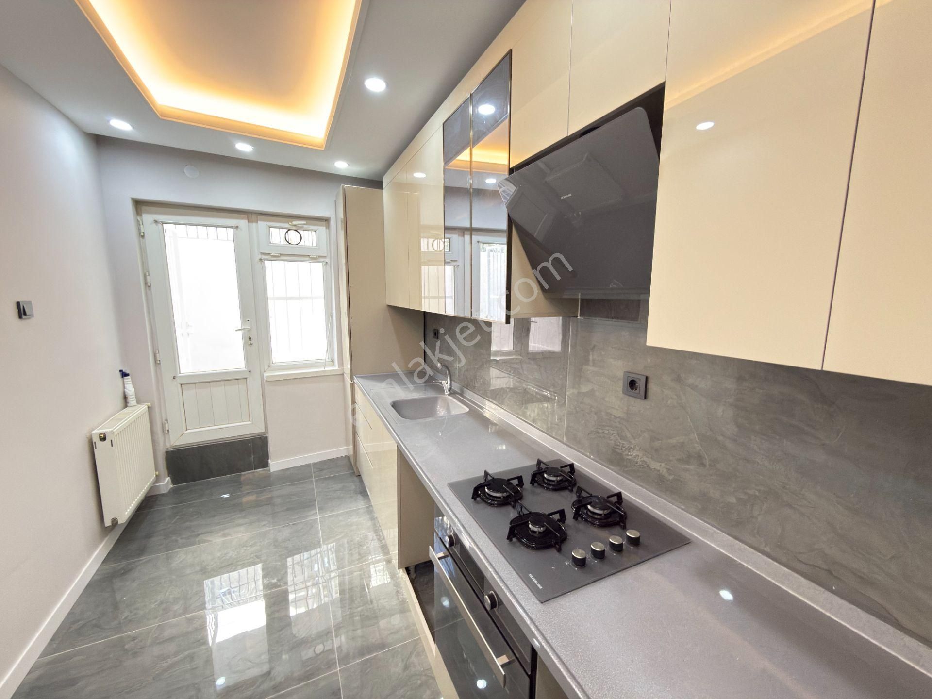 Kuyuyazı Cad Yakını 3+1 Bağımsız Kendine Ait Bahçeli Lüks Yapılı - Görsel 9