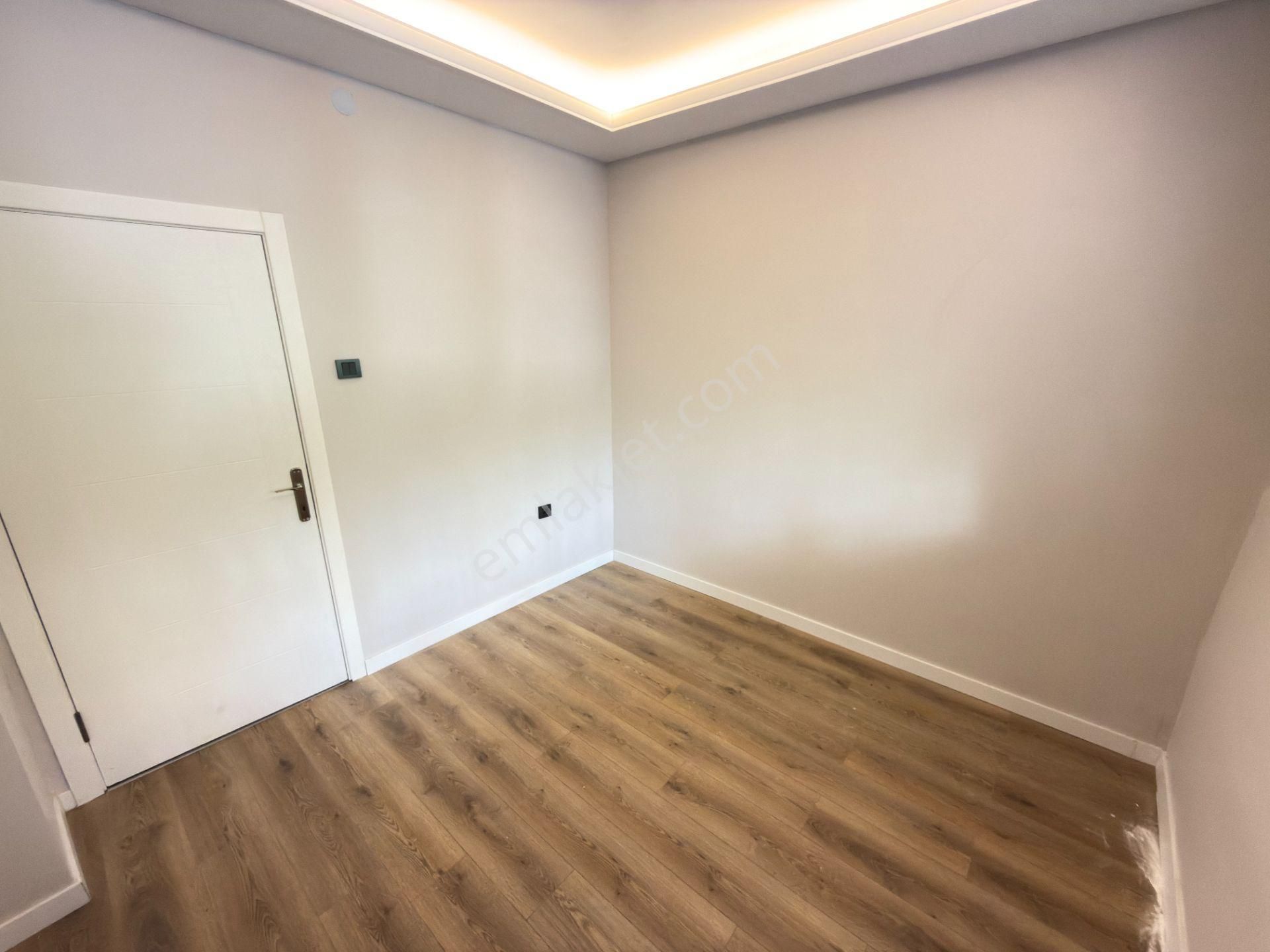 Kuyuyazı Cad Yakını 3+1 Bağımsız Kendine Ait Bahçeli Lüks Yapılı - Görsel 25