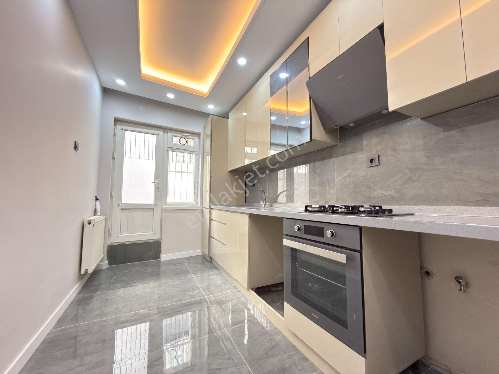 Kuyuyazı Cad Yakını 3+1 Bağımsız Kendine Ait Bahçeli Lüks Yapılı - Görsel 5