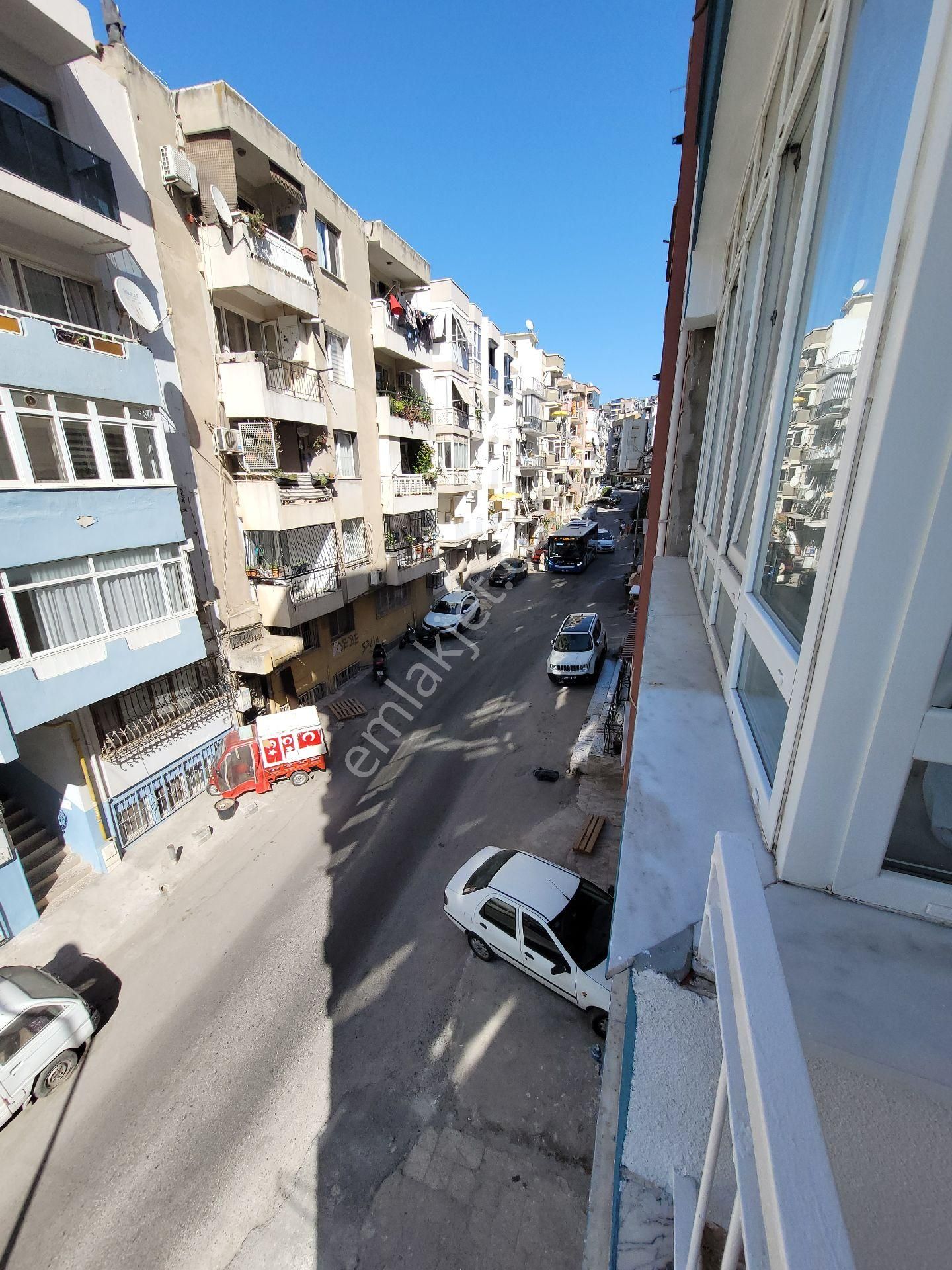 Merkezi Konumda İçi Full Yapılı Satılık Daire - Görsel 5