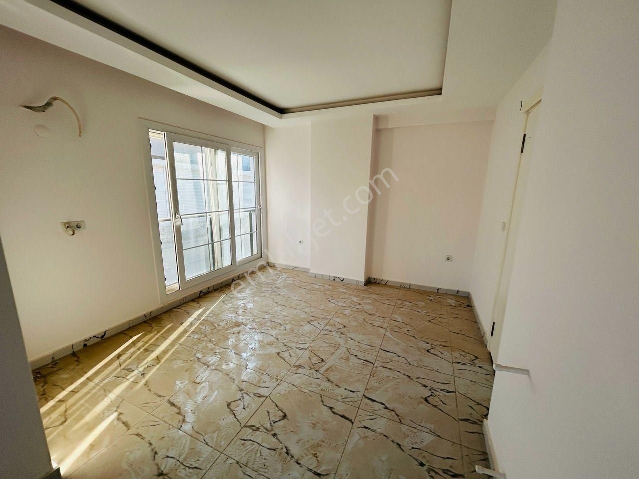 Didim'de Havuzlu Sitede Daire Fiyatına Villa 3+1 - Görsel 19