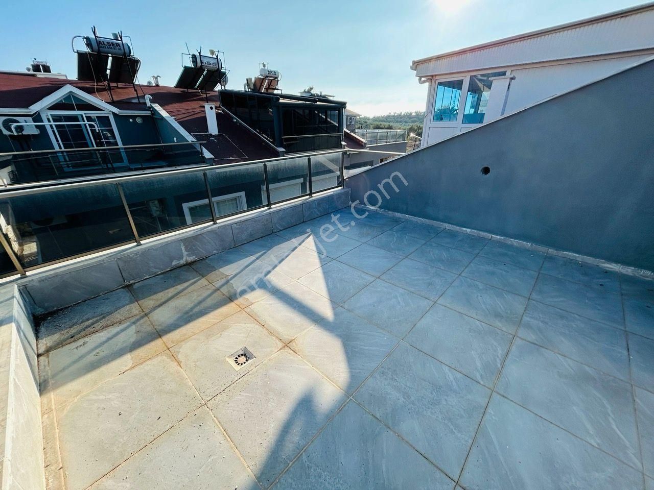 Didim'de Havuzlu Sitede Daire Fiyatına Villa 3+1 - Görsel 27