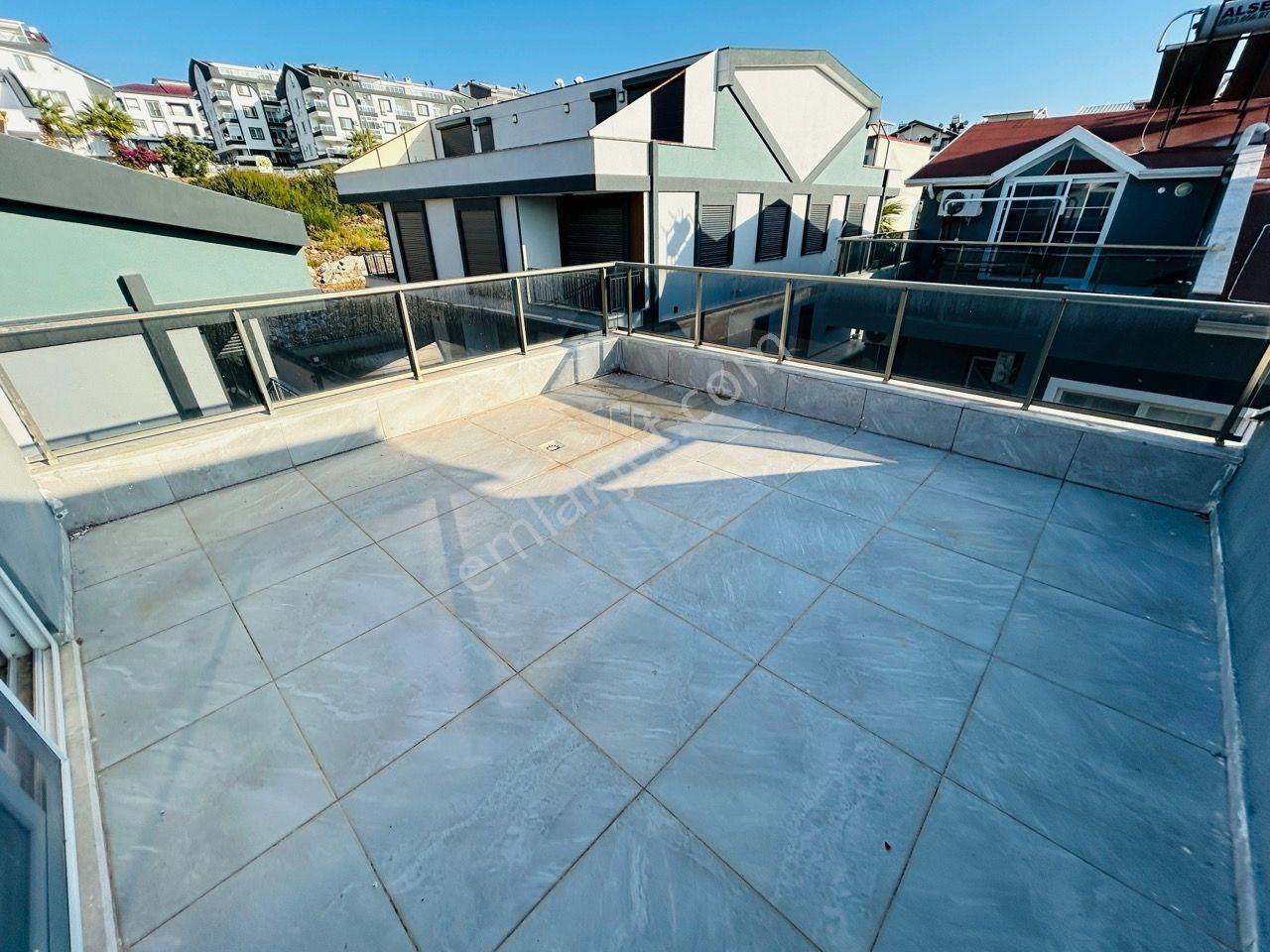 Didim'de Havuzlu Sitede Daire Fiyatına Villa 3+1 - Görsel 26