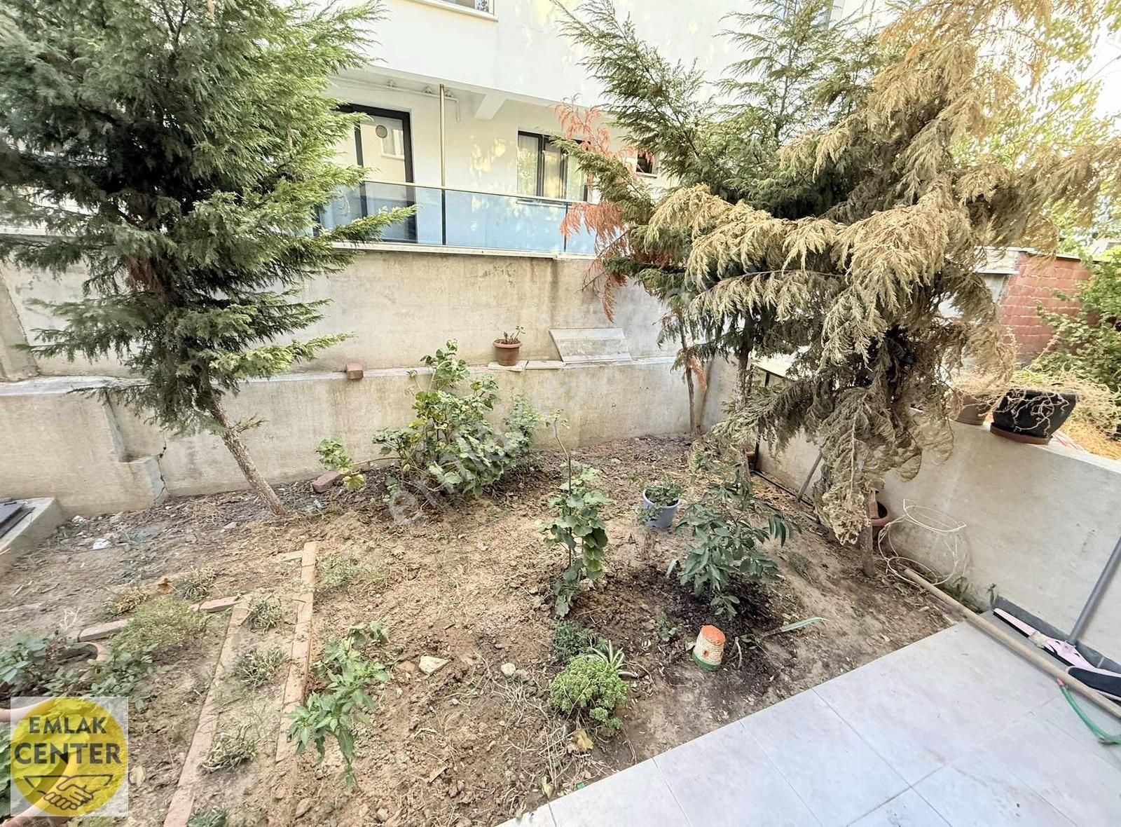 Emlak Center'dan Muradiye Mah Satılık 2+1 Bahçeli Balkonlu Daire - Görsel 3