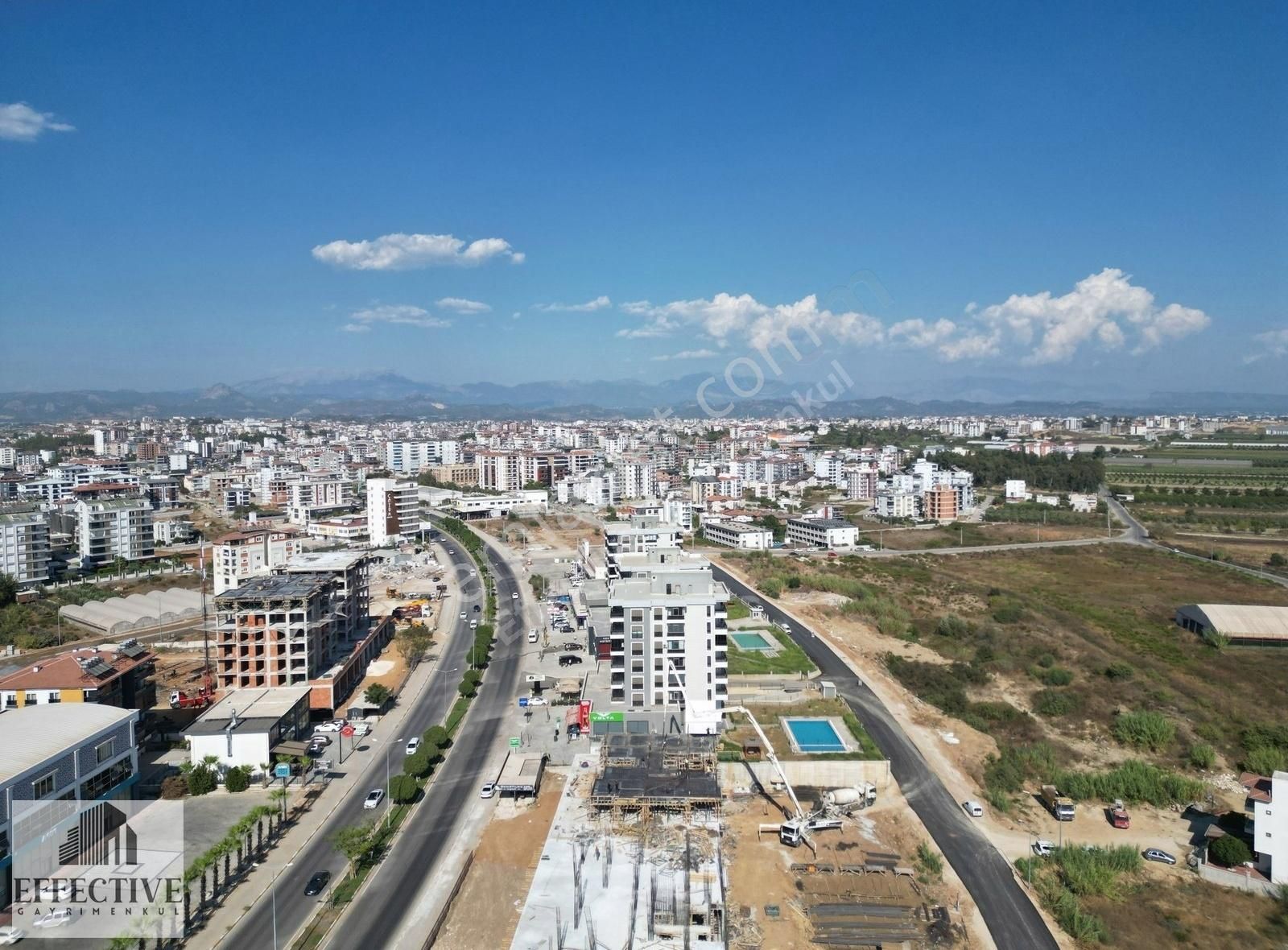 Serik De Havuzlu Site Ara Katta Sıfır İskanlı 3+1 Lüks Daire - Görsel 24