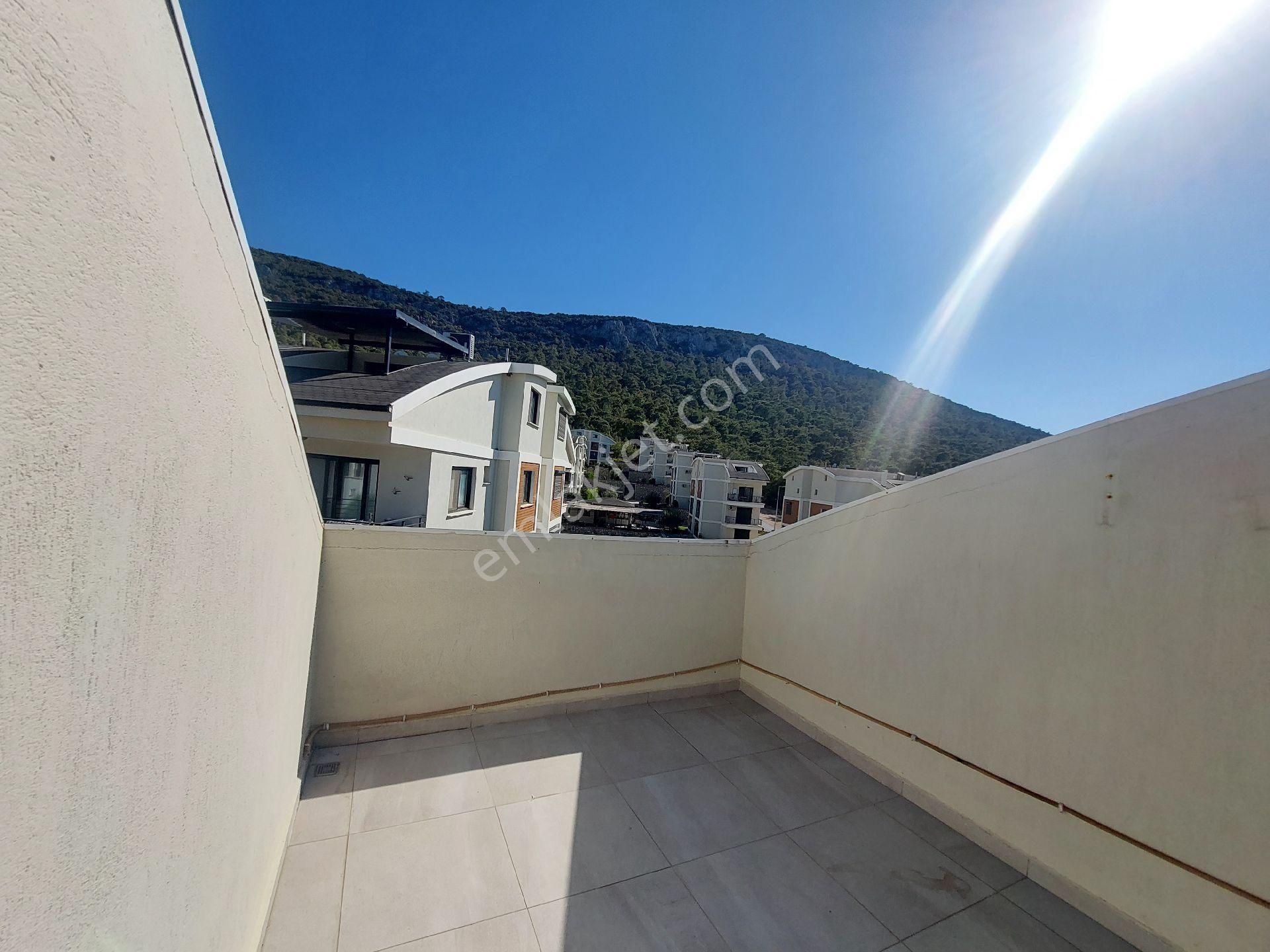 3+1 Dubleks Havuzlu, Otoparklı Site İçerisinde Denize Maksimum 1km Market Vebpaza - Görsel 23