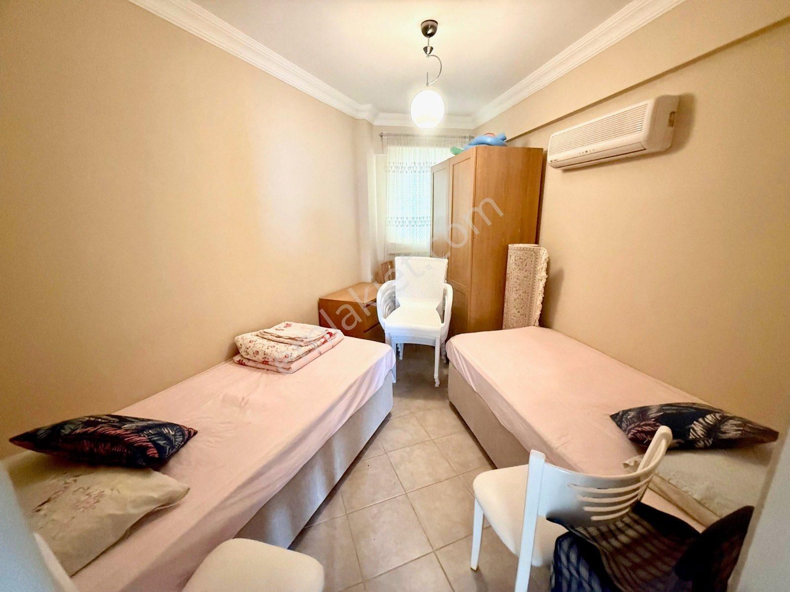 Full Deniz Manzaralı Daire Özel Plajlı Sitede Ön Blokta Köşe Ev Yatırım Fırsatı İndirimli Ev Acil - Görsel 23