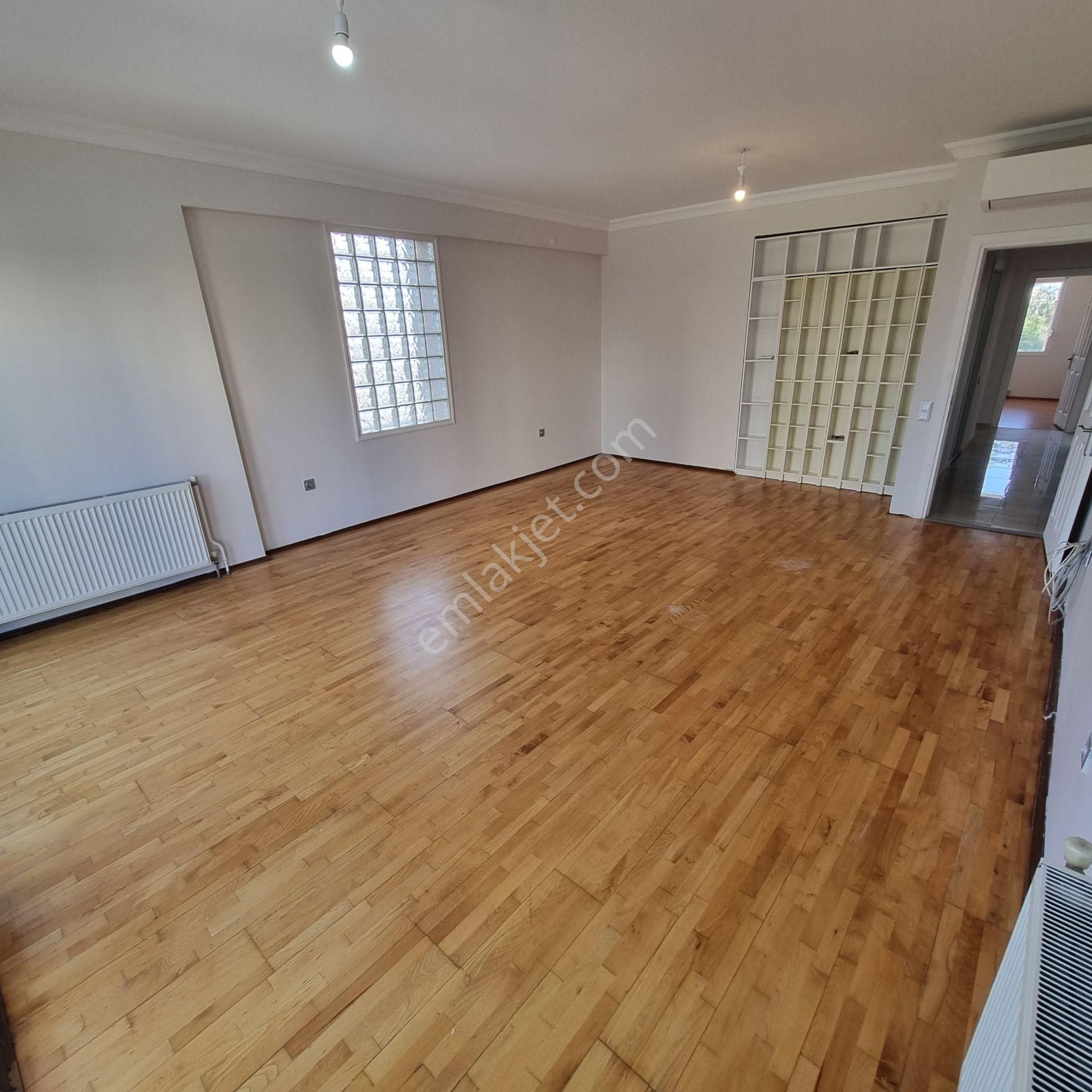 Mavişehir’in En Elit Sitesi Karya Evlerinde Havuz Manzaralı Kiracısız Satılık 3+1 Daire - Görsel 14