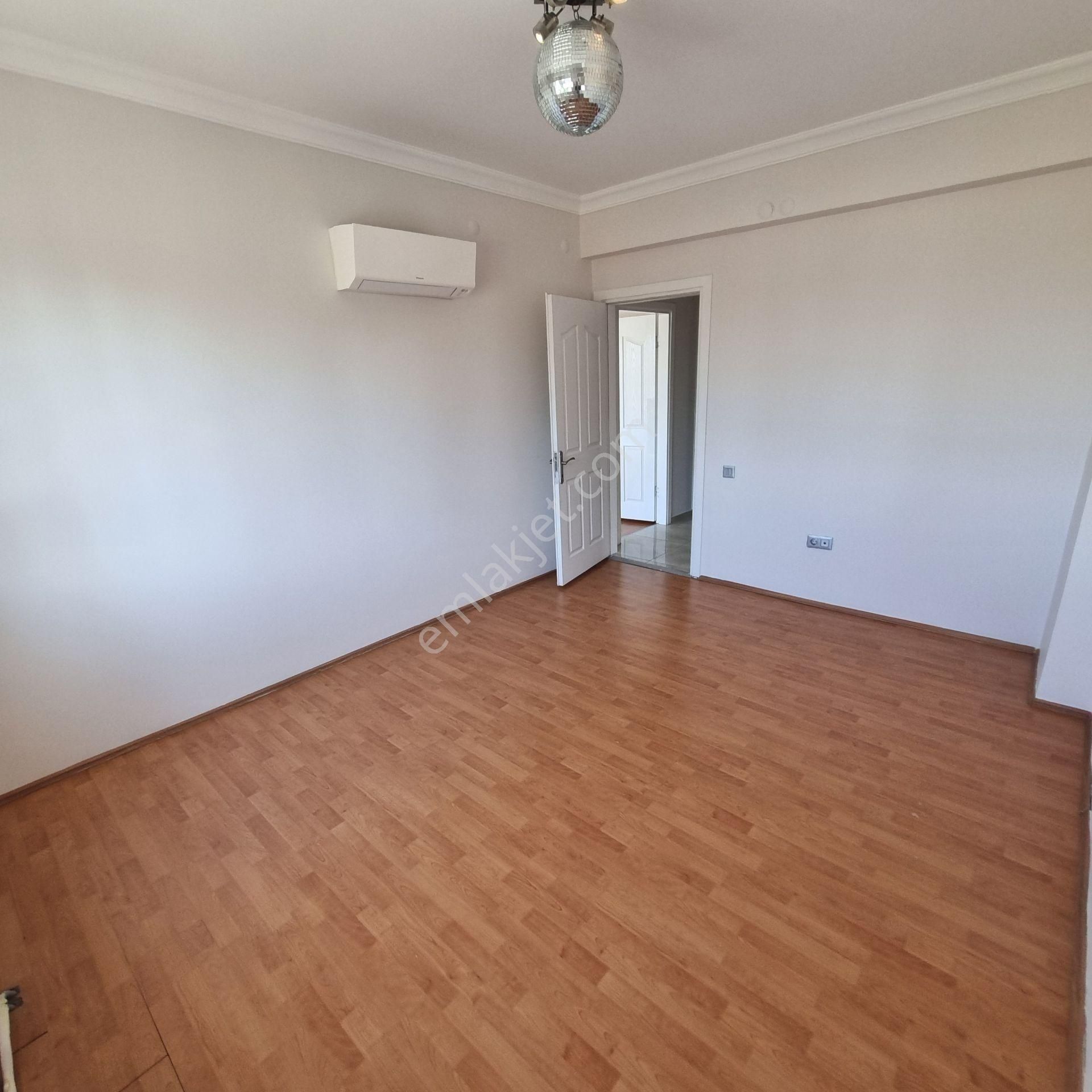 Mavişehir’in En Elit Sitesi Karya Evlerinde Havuz Manzaralı Kiracısız Satılık 3+1 Daire - Görsel 27