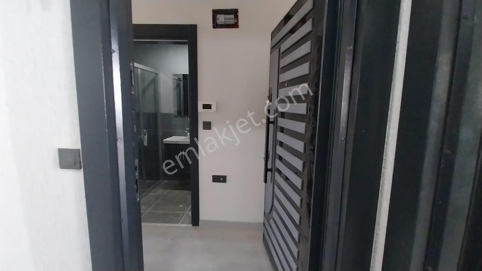 Ekşioğlu' Ndan Tekirdağ Süleymanpaşa Atatürk Mah Güzel Konumda 1+1 Satılık Daire - Görsel 4