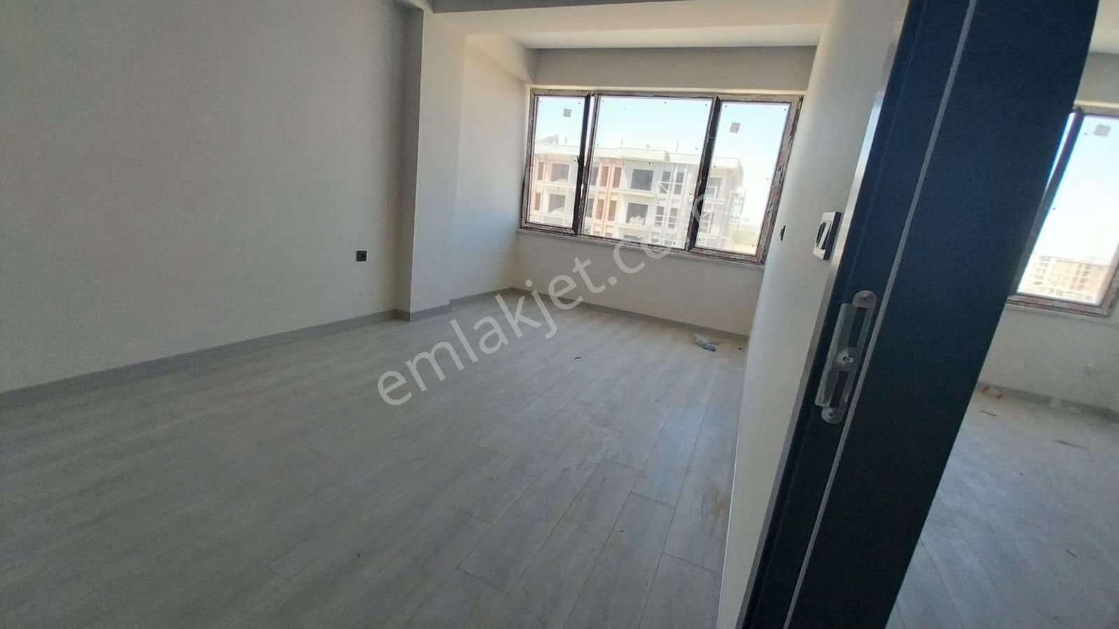 Ekşioğlu' Ndan Tekirdağ Süleymanpaşa Atatürk Mah Güzel Konumda 1+1 Satılık Daire - Görsel 15