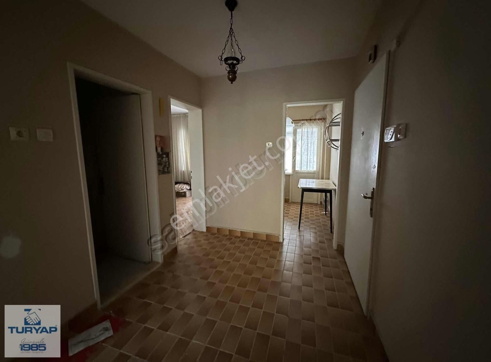 Çiftlikköy Sahilde Deniz Manzaralı Satılık Daire - Görsel 2