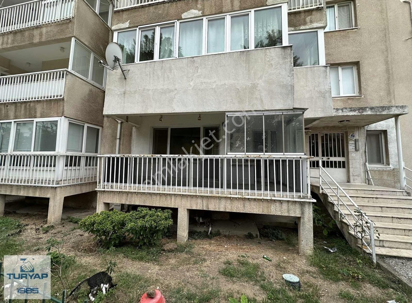 Çiftlikköy Sahilde Deniz Manzaralı Satılık Daire - Görsel 6