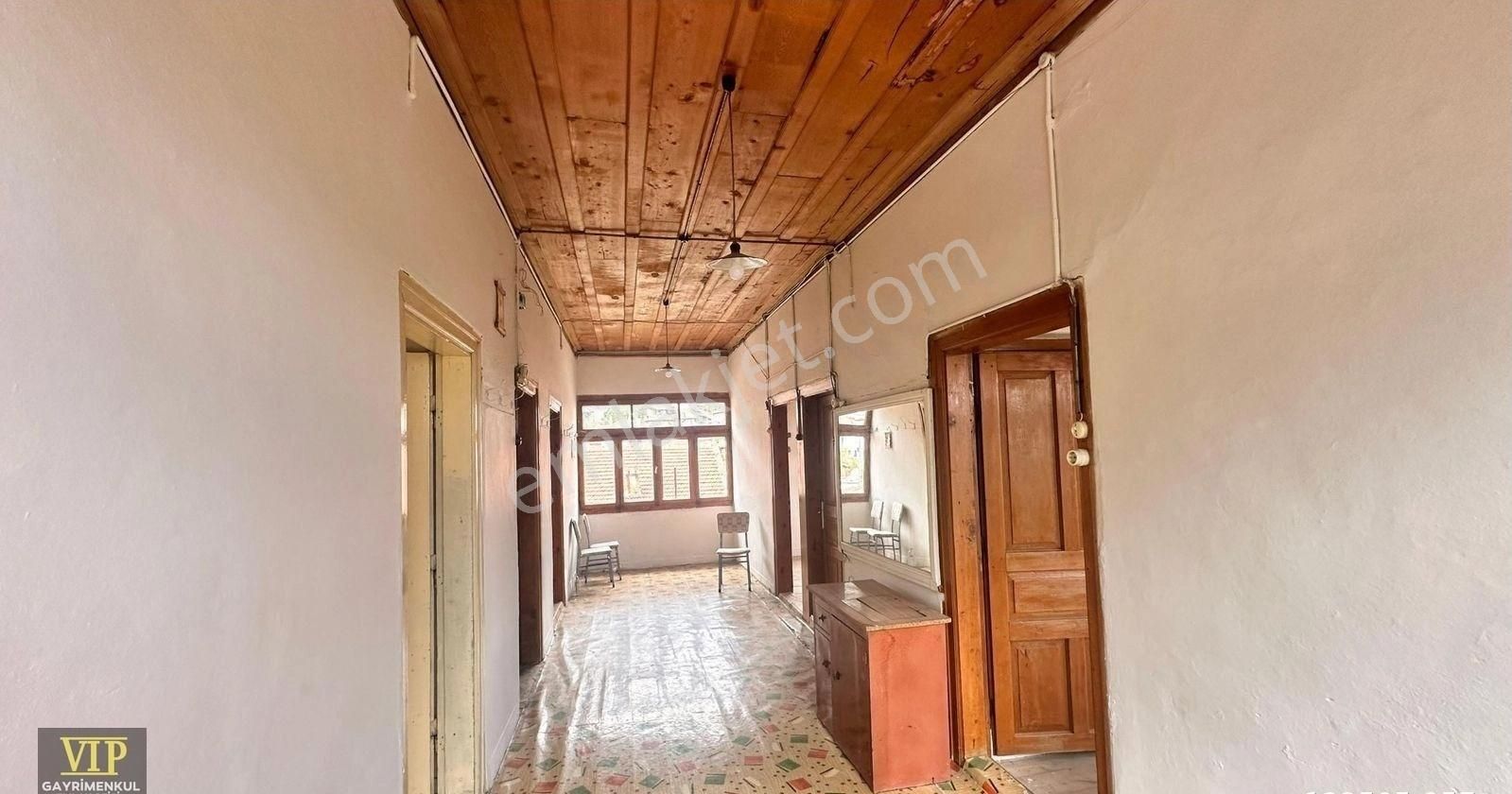 Vip Gayrimenkul'den Karyağdı Mah.2 Katlı Bahçeli Müstakil Ev - Görsel 14