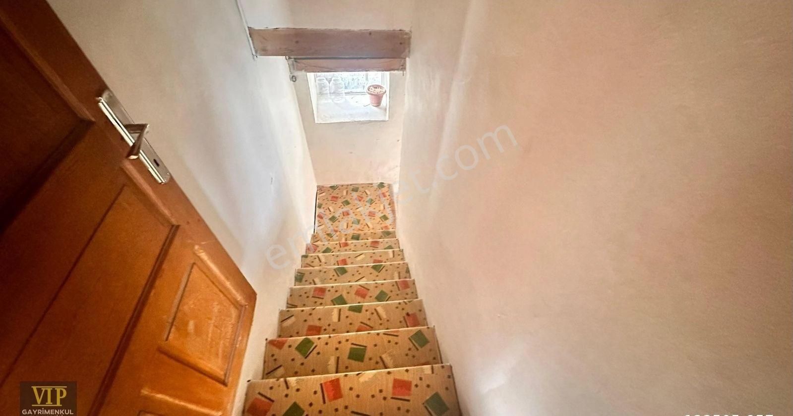 Vip Gayrimenkul'den Karyağdı Mah.2 Katlı Bahçeli Müstakil Ev - Görsel 25